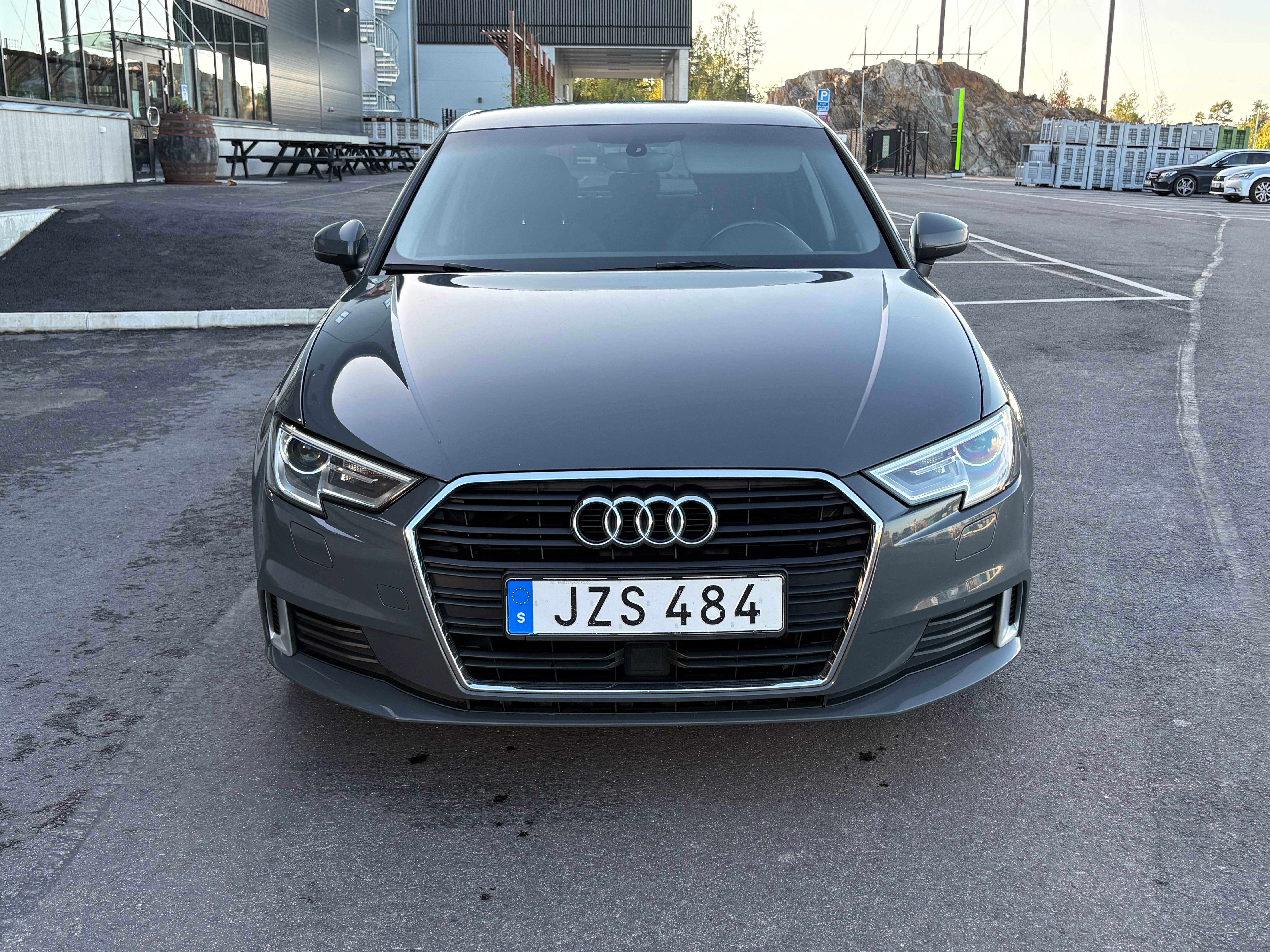 Audi A3 Sportback 1.5 TFSI COD Manuell 2018, bild 4/10