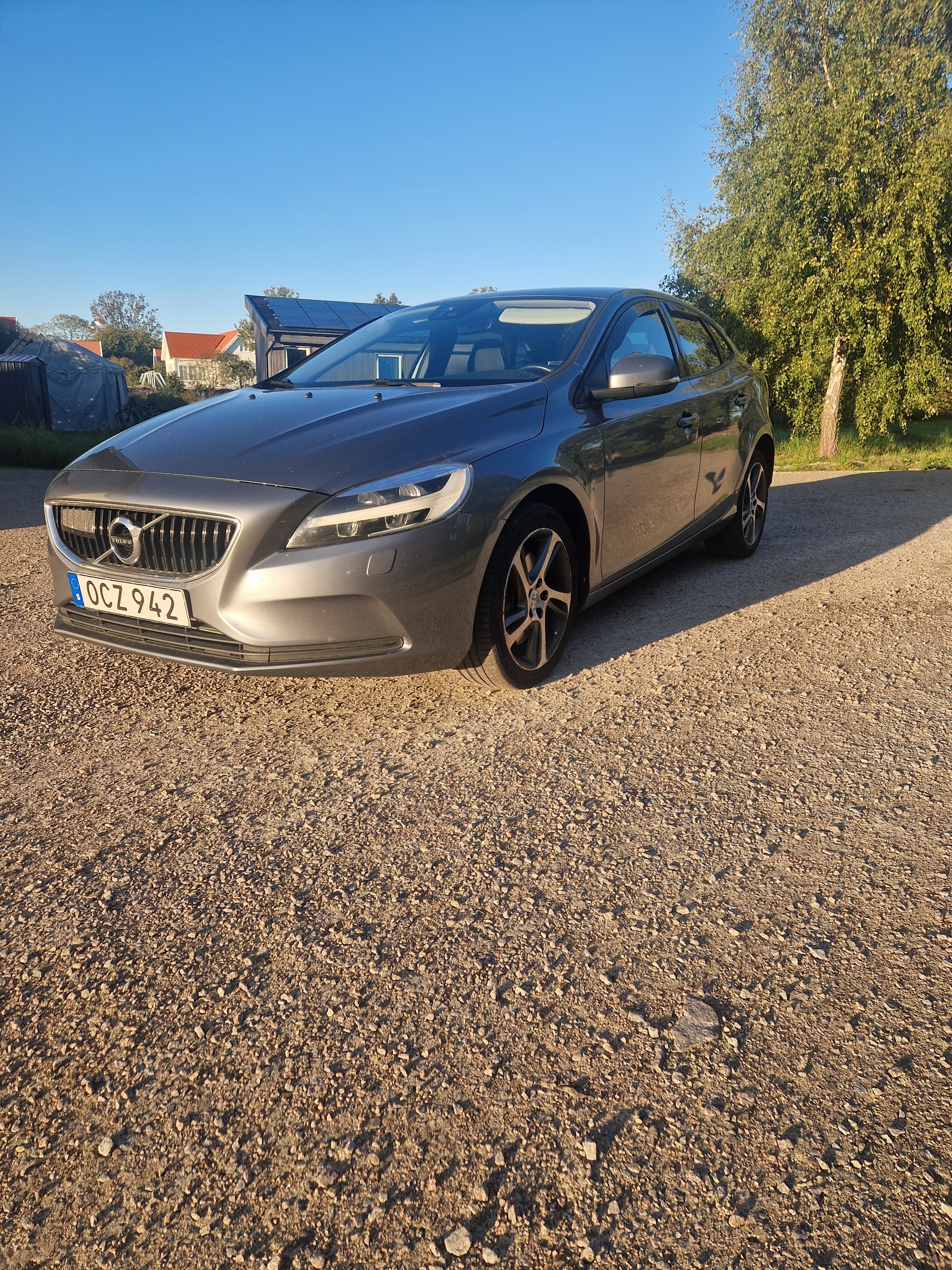 Volvo V40 D2 Geartronic 2017, bild 2/10