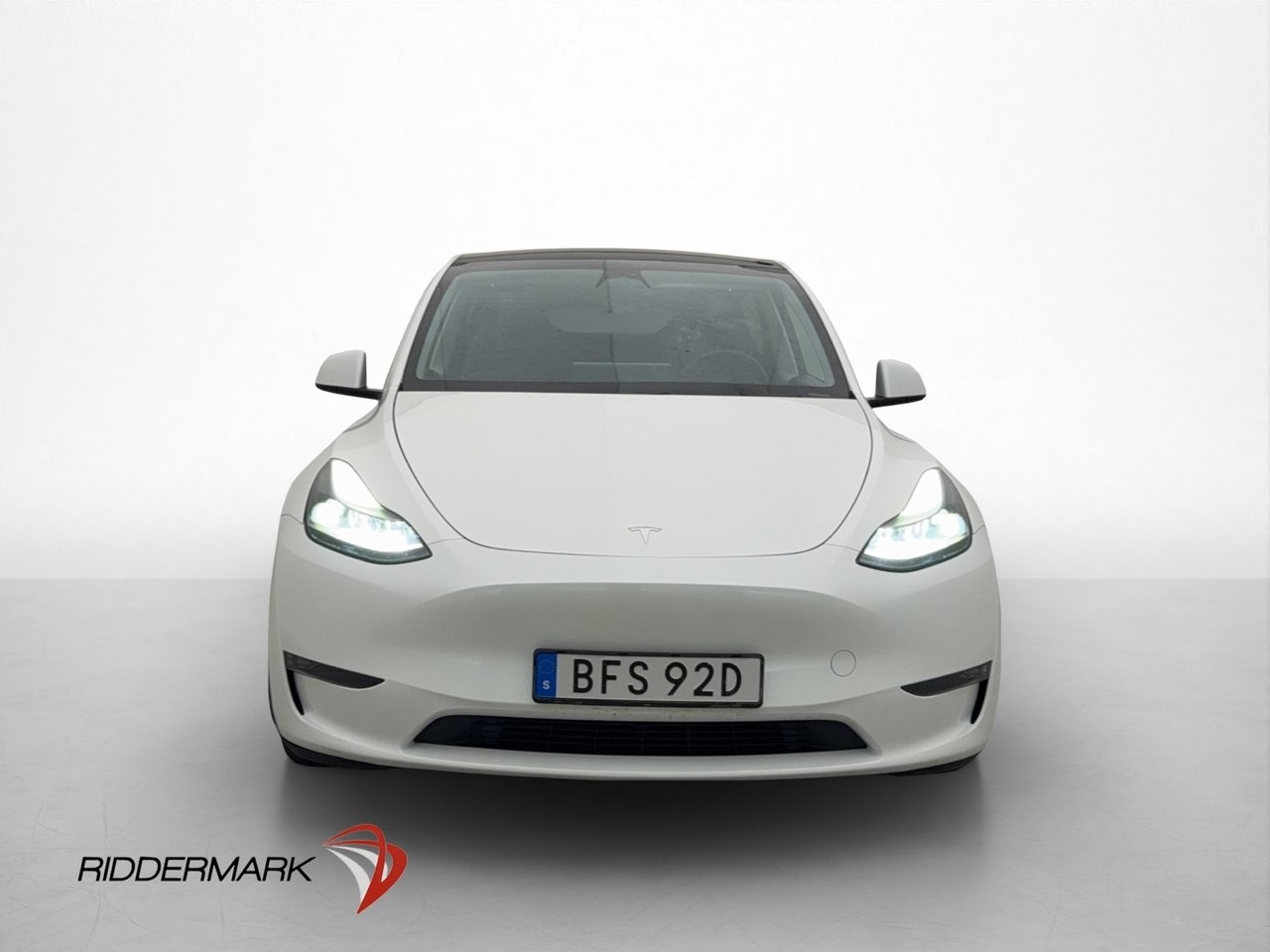 Tesla Model Y Performance AWD Pano Drag 2023, kuva 3/10
