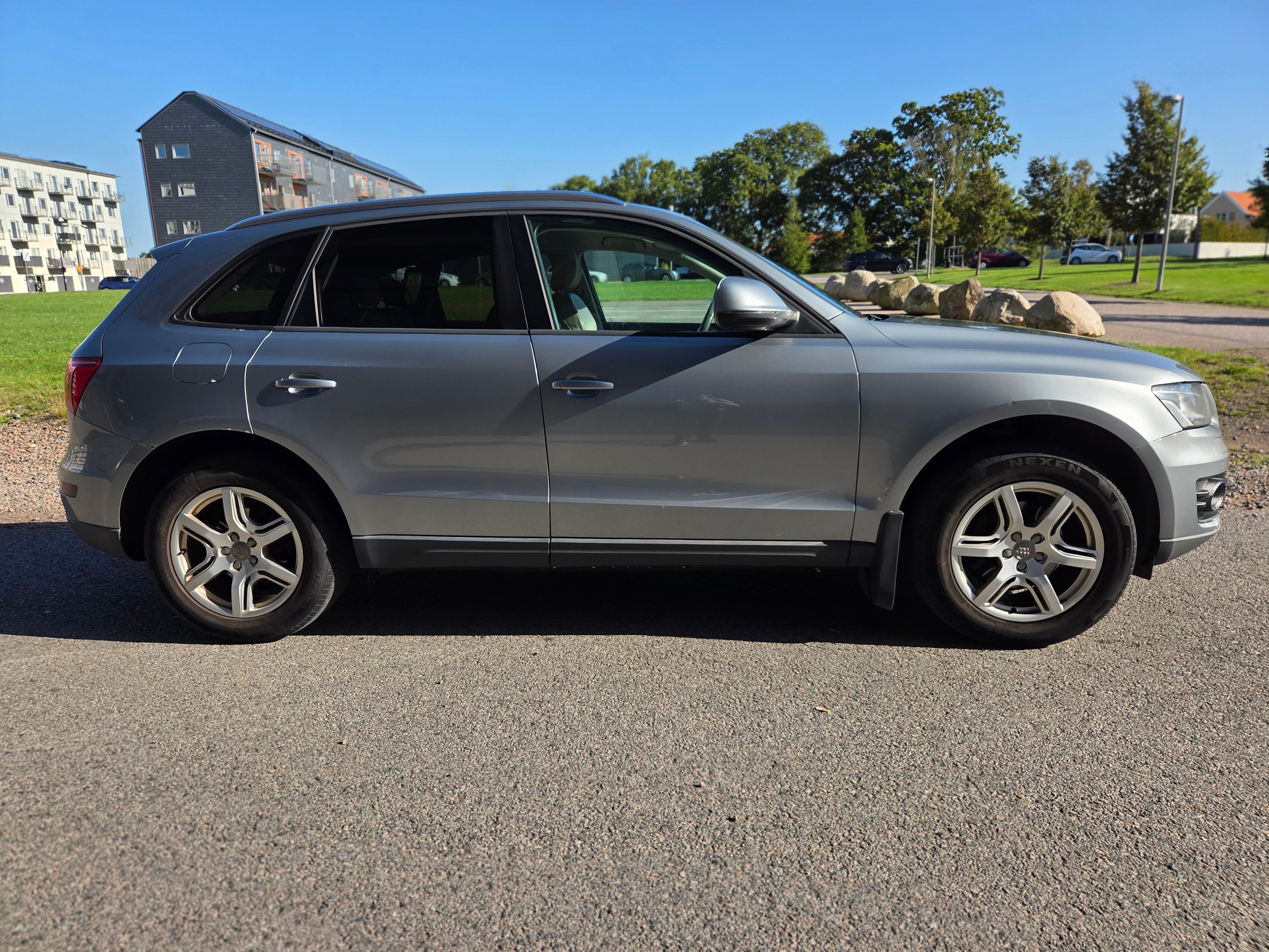 Audi Q5 2.0 TDI quattro Manuell 2011, bild 5/10