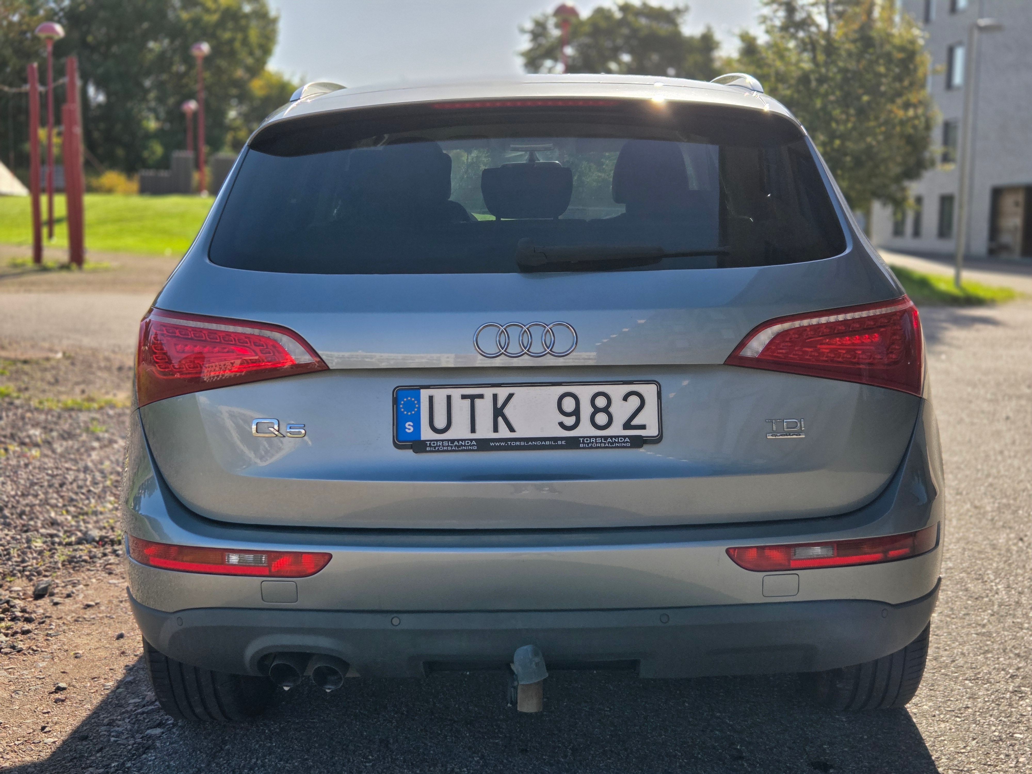 Audi Q5 2.0 TDI quattro Manuell 2011, bild 6/10
