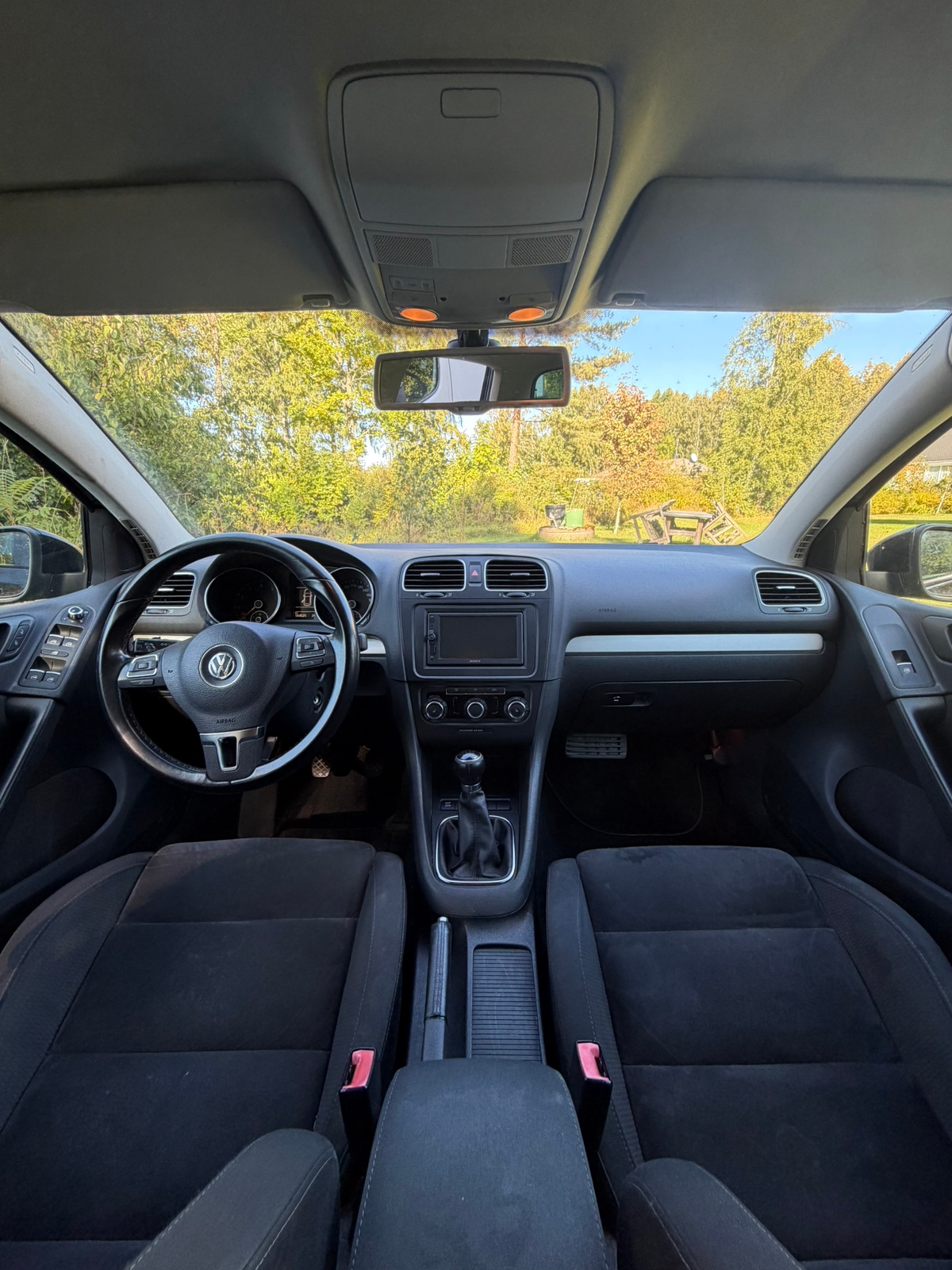 Volkswagen Golf 2010, kuva 5/10