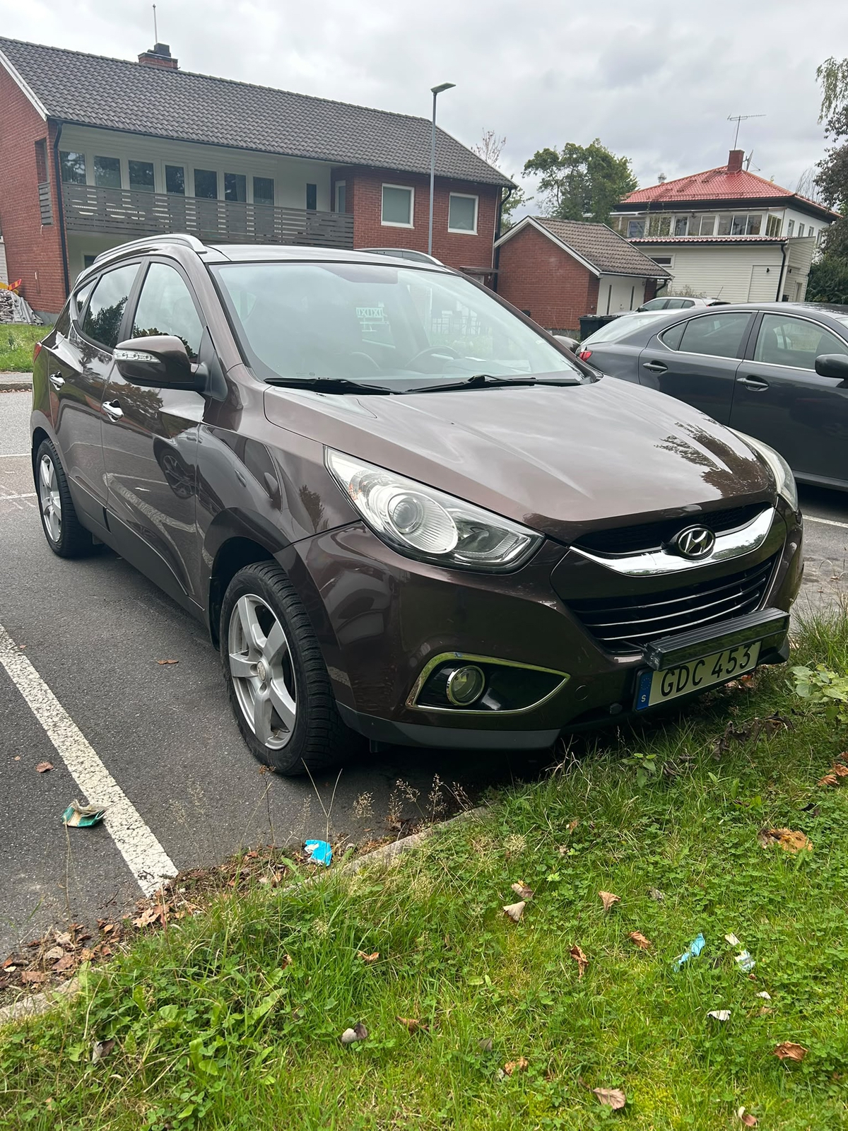 Hyundai ix35 2.0 CRDi 4WD Automatisk 2011, bild 2/9