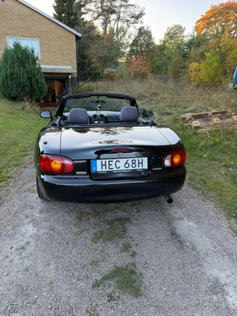 Mazda MX-5 1.6 Manuell 2000, bild 6/7