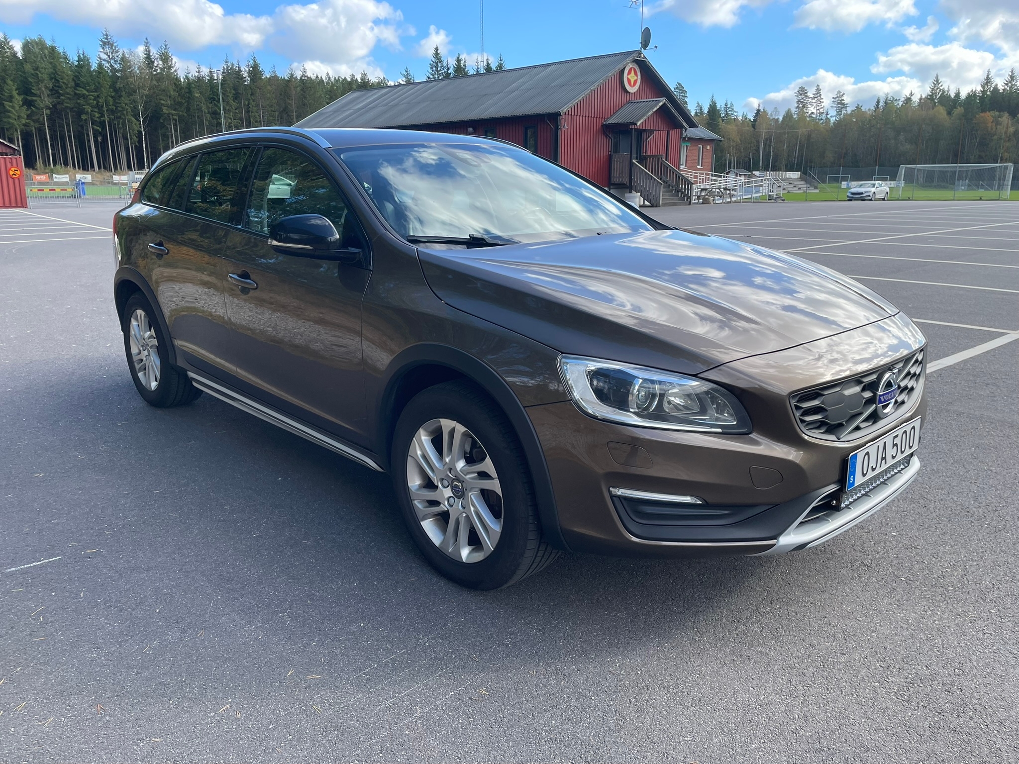Volvo V60 Cross Country D3 Geartronic 2017, bild 2/8