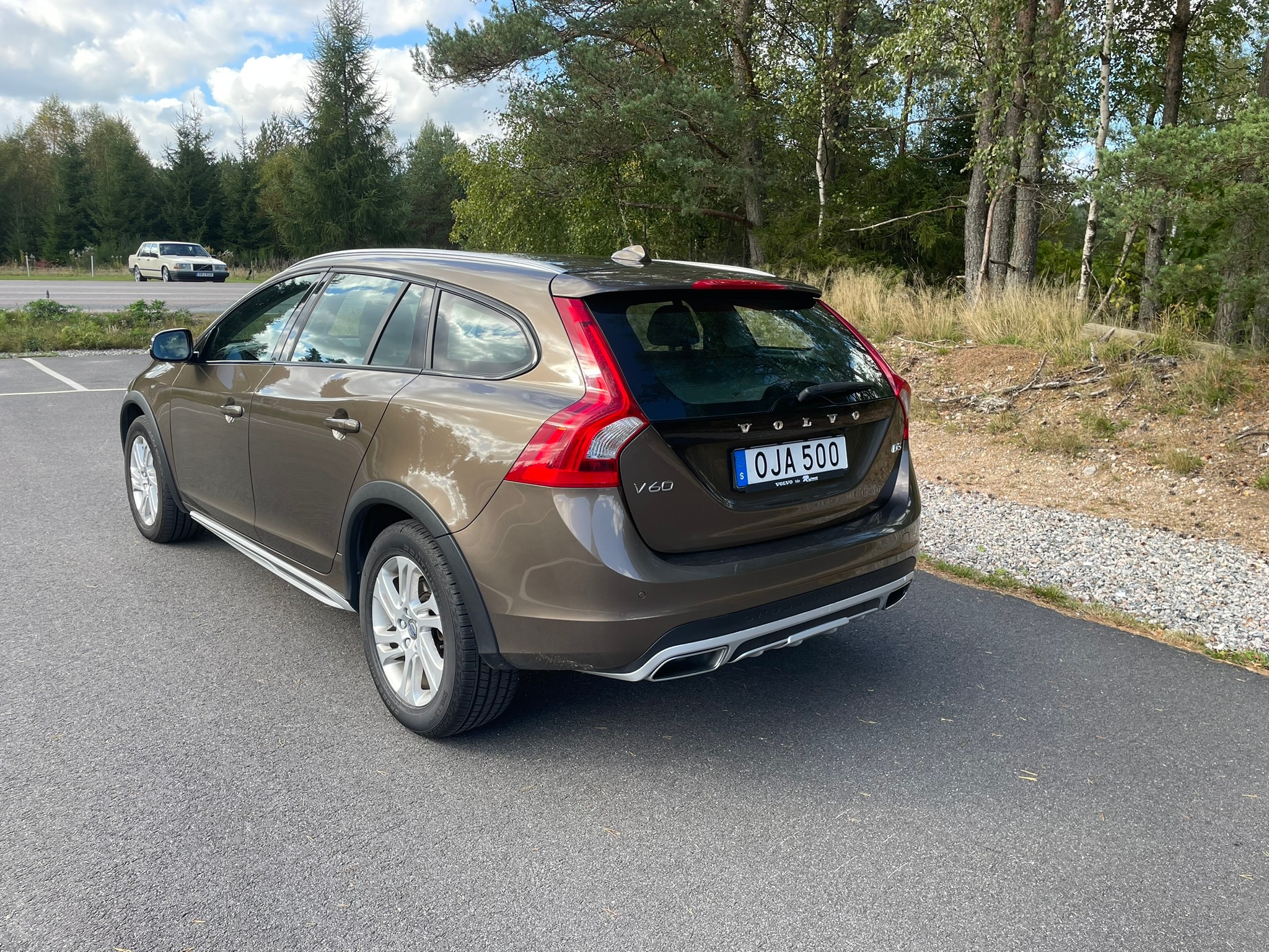 Volvo V60 Cross Country D3 Geartronic 2017, bild 4/8