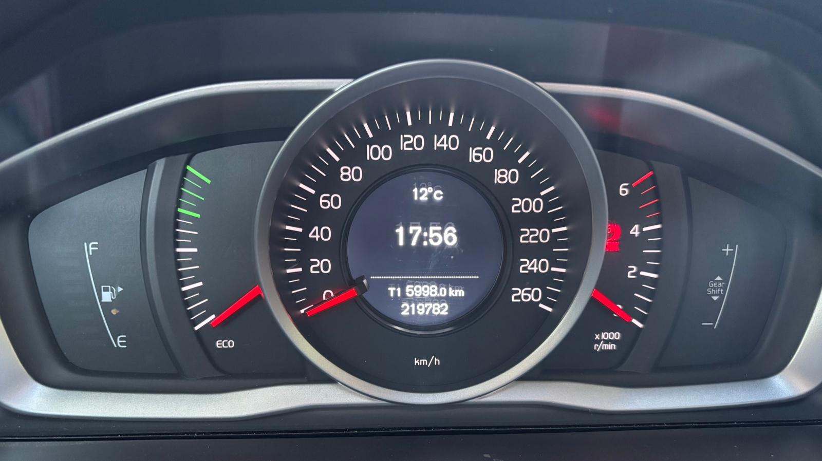 Volvo XC60 D3 Manuell 2017, bild 6/8