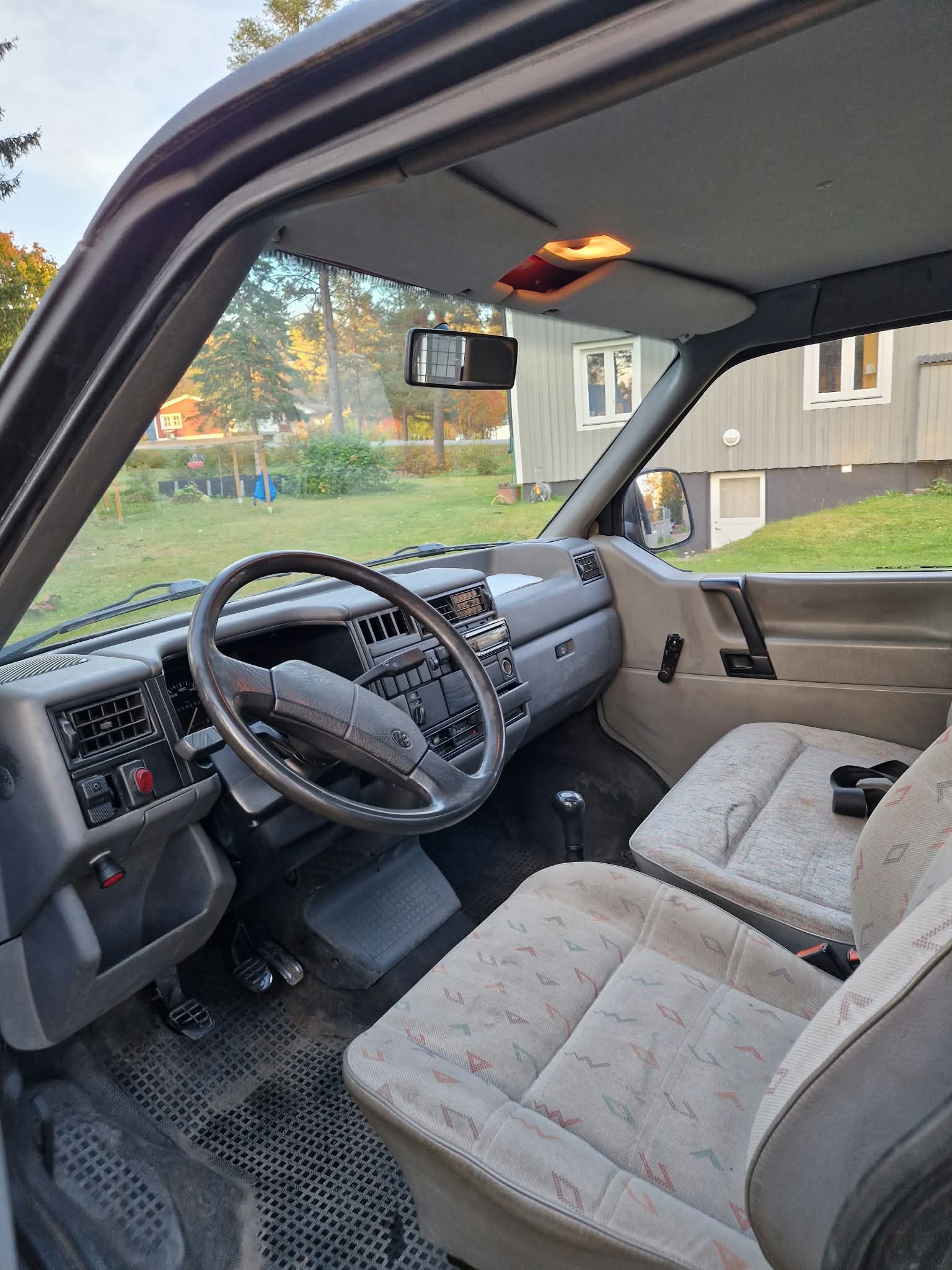 Volkswagen Transporter 1991, bild 2/5