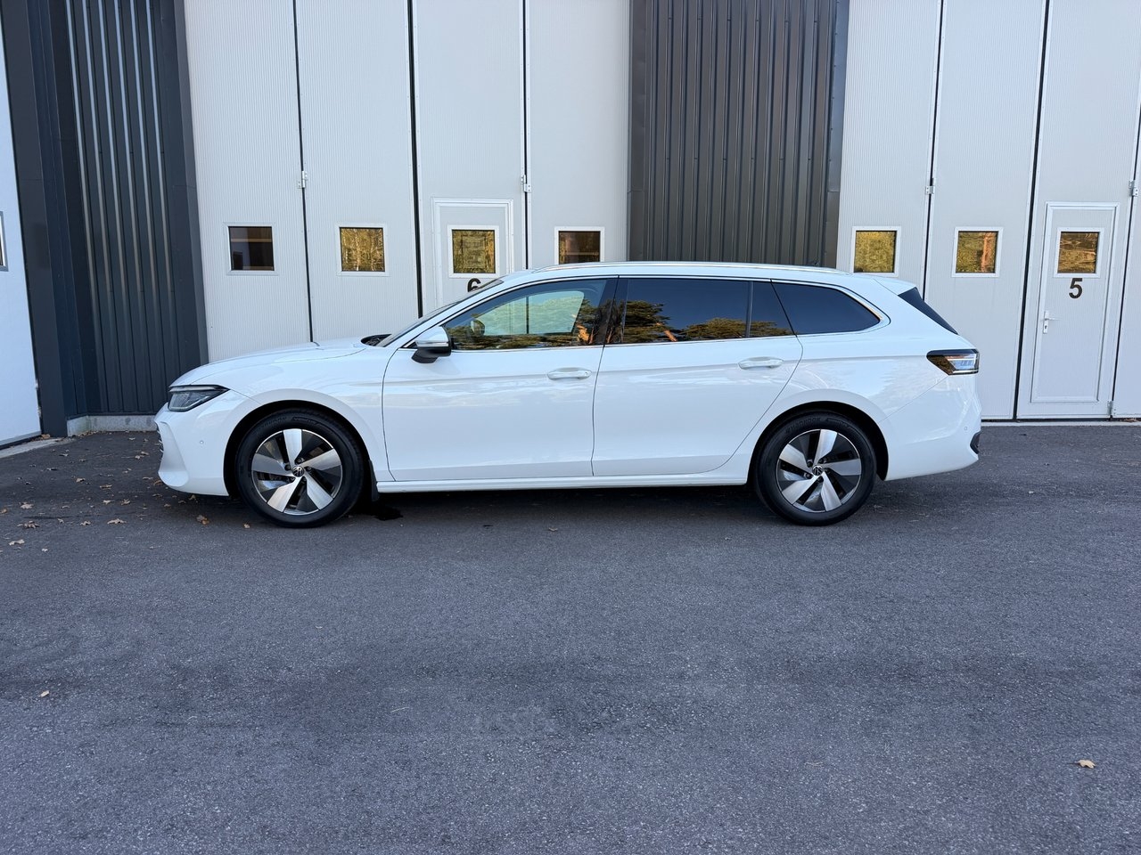 Volkswagen Passat 2024, bild 5/10