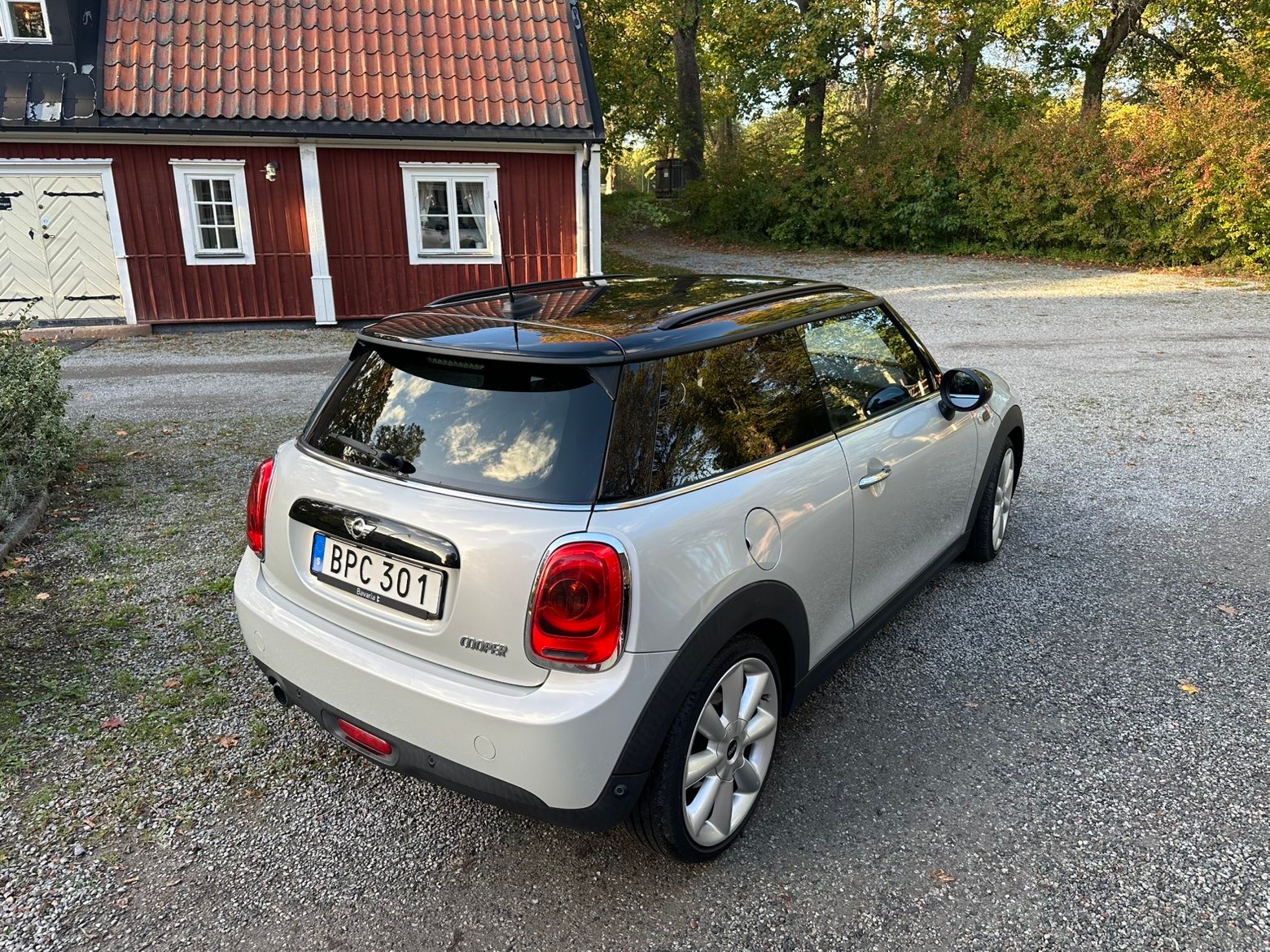 MINI Cooper 3-dörrars Automatisk 2017, bild 2/10