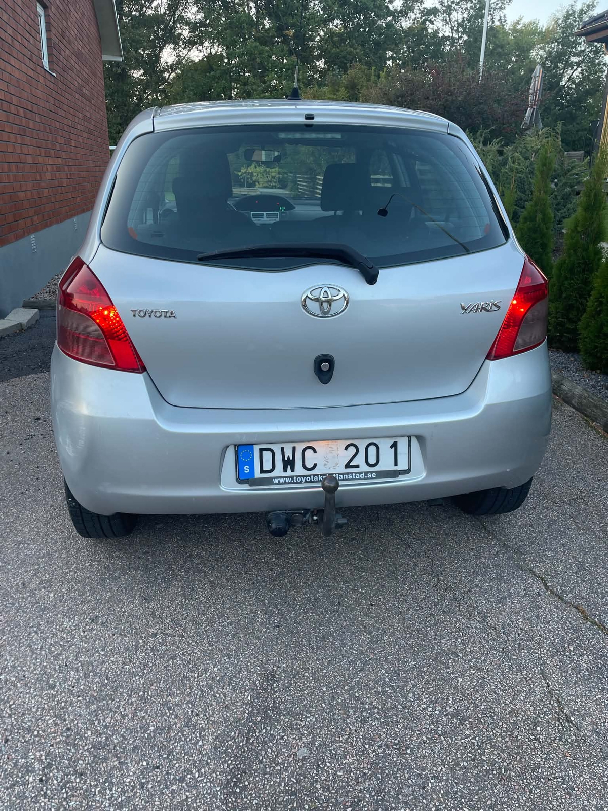 Toyota Yaris 5-dörrar 1.3 VVT-i Manuell 2008, photo 2/10