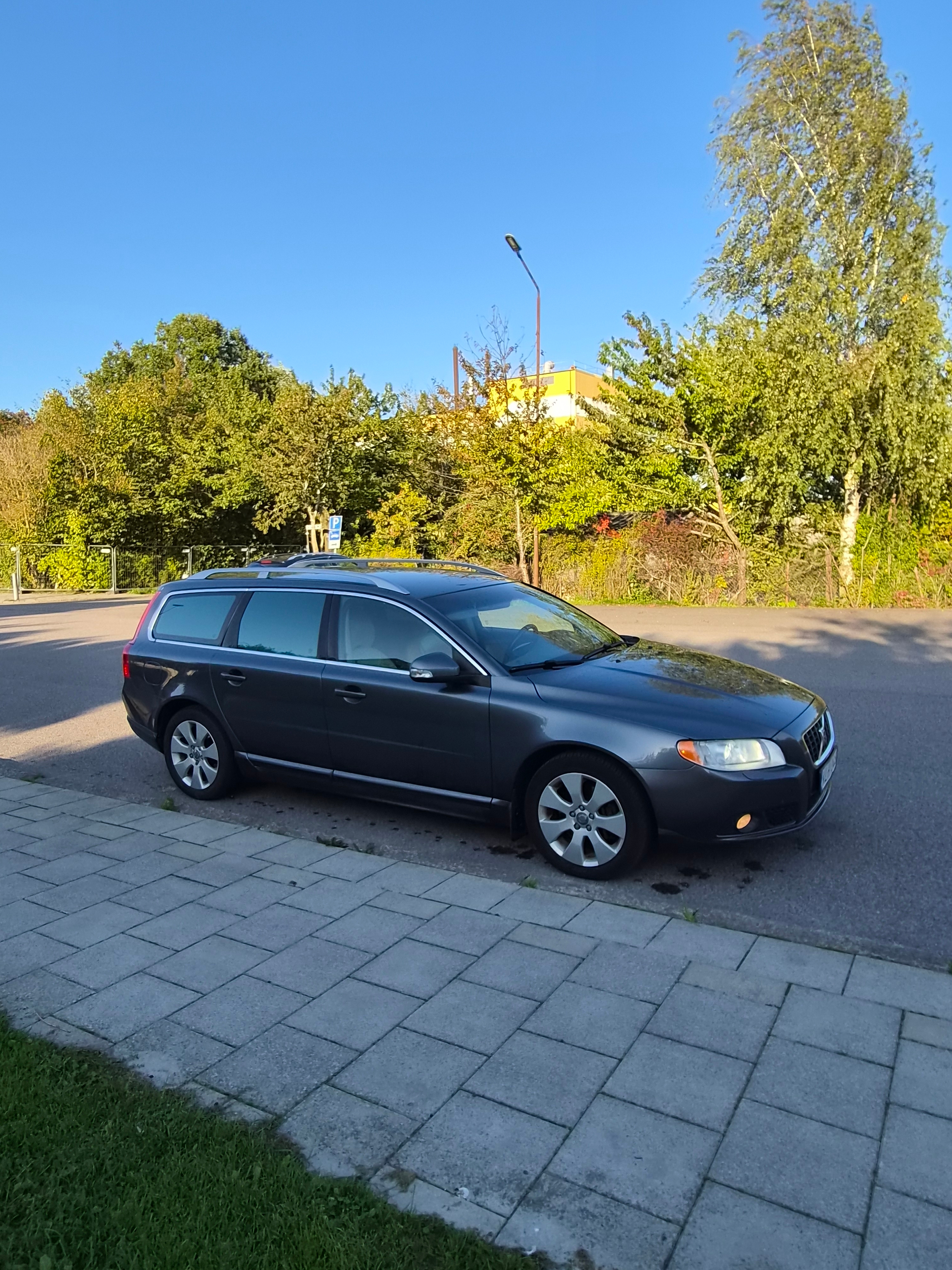 Volvo V70 D5 Geartronic 2008, bild 3/7
