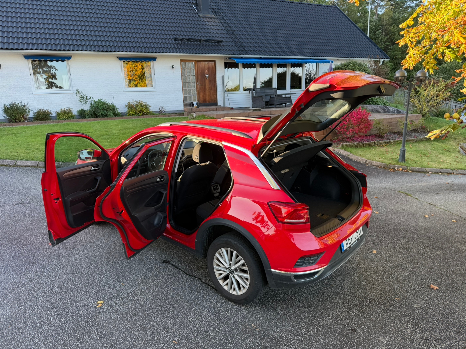 Volkswagen T-Roc 1.0 TSI OPF Manuell 2021, bild 3/10