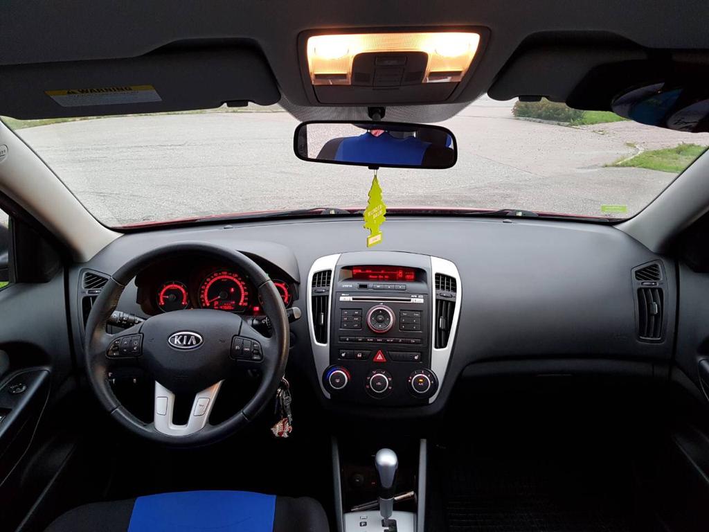 Kia Ceed _sw 1.6 CRDi Automatisk 2010, bild 5/6