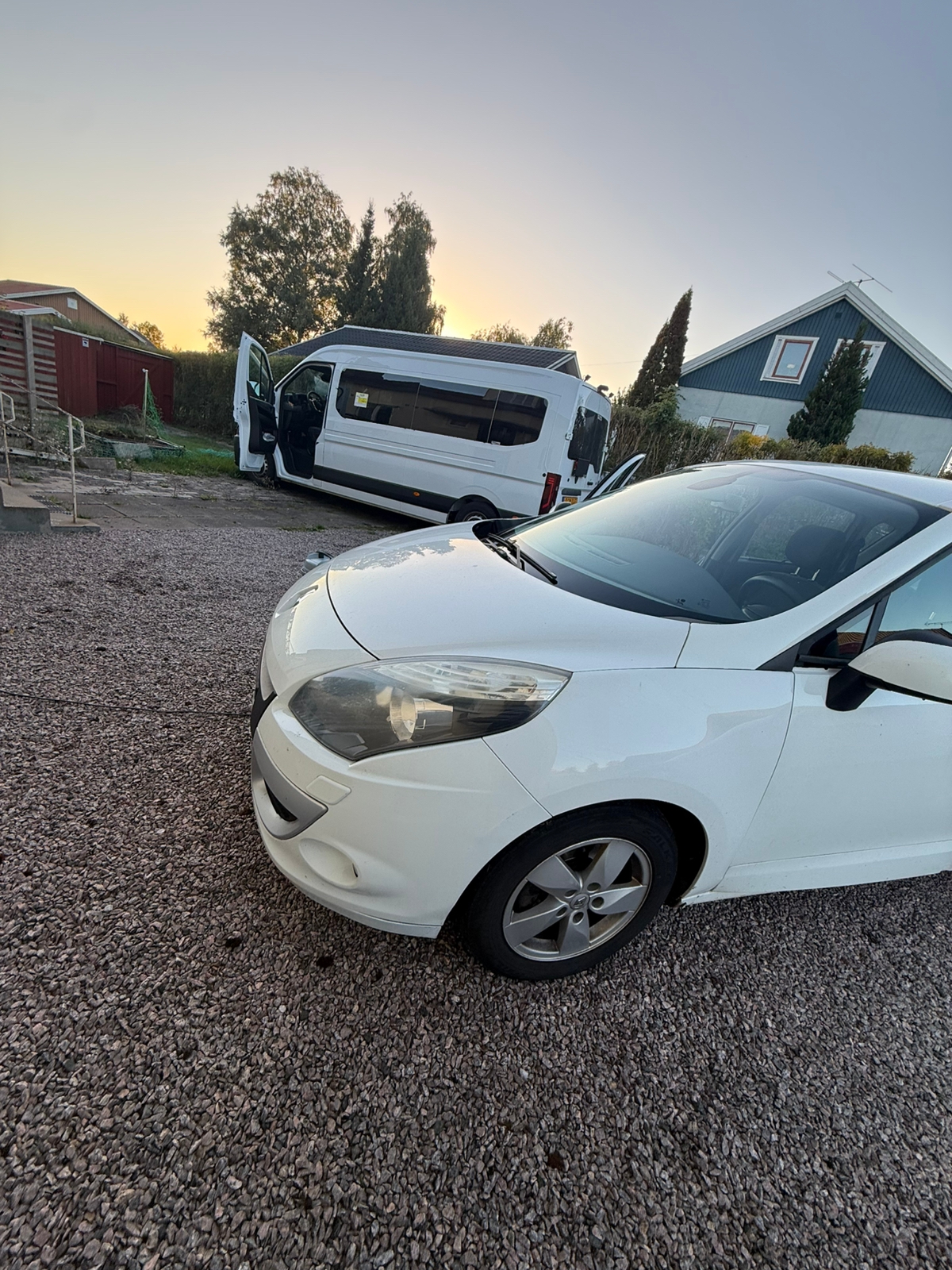 Renault Scenic III 1.9 dCi Manuell 2010, bild 4/10