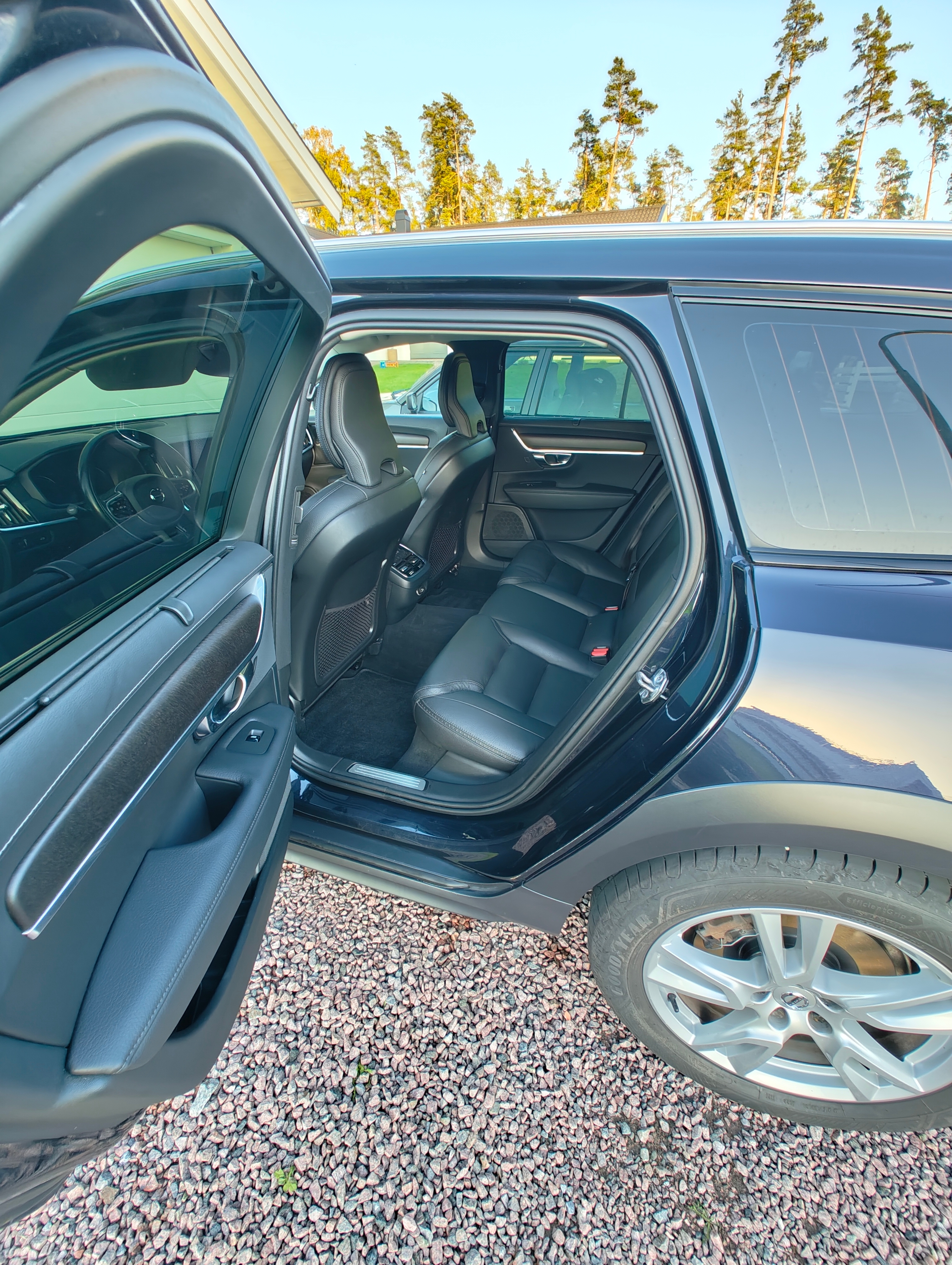 Volvo V90 Cross Country 2019, bild 6/8