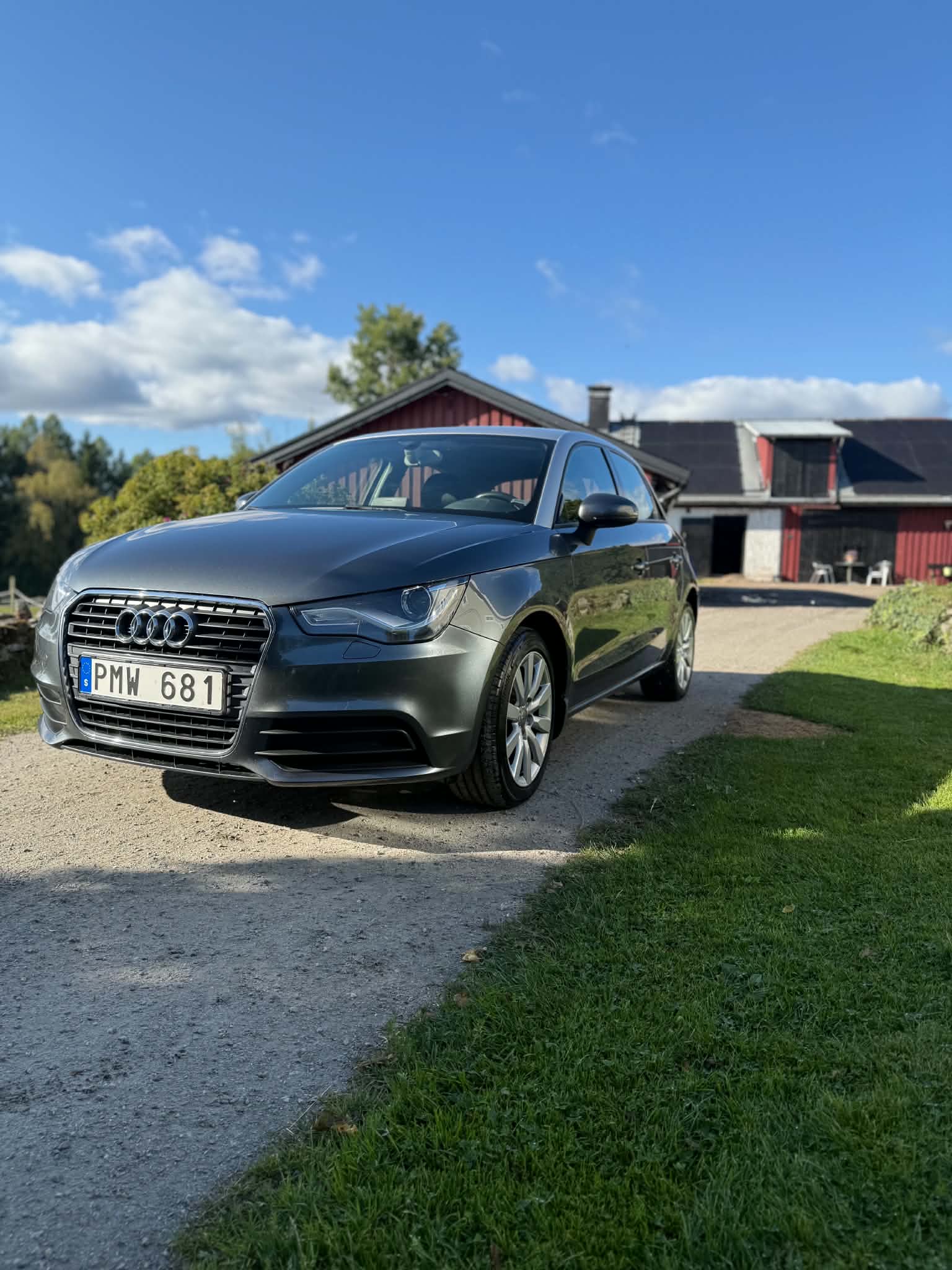 Audi A1 Sportback 1.2 TFSI Manuell 2014, bild 2/2