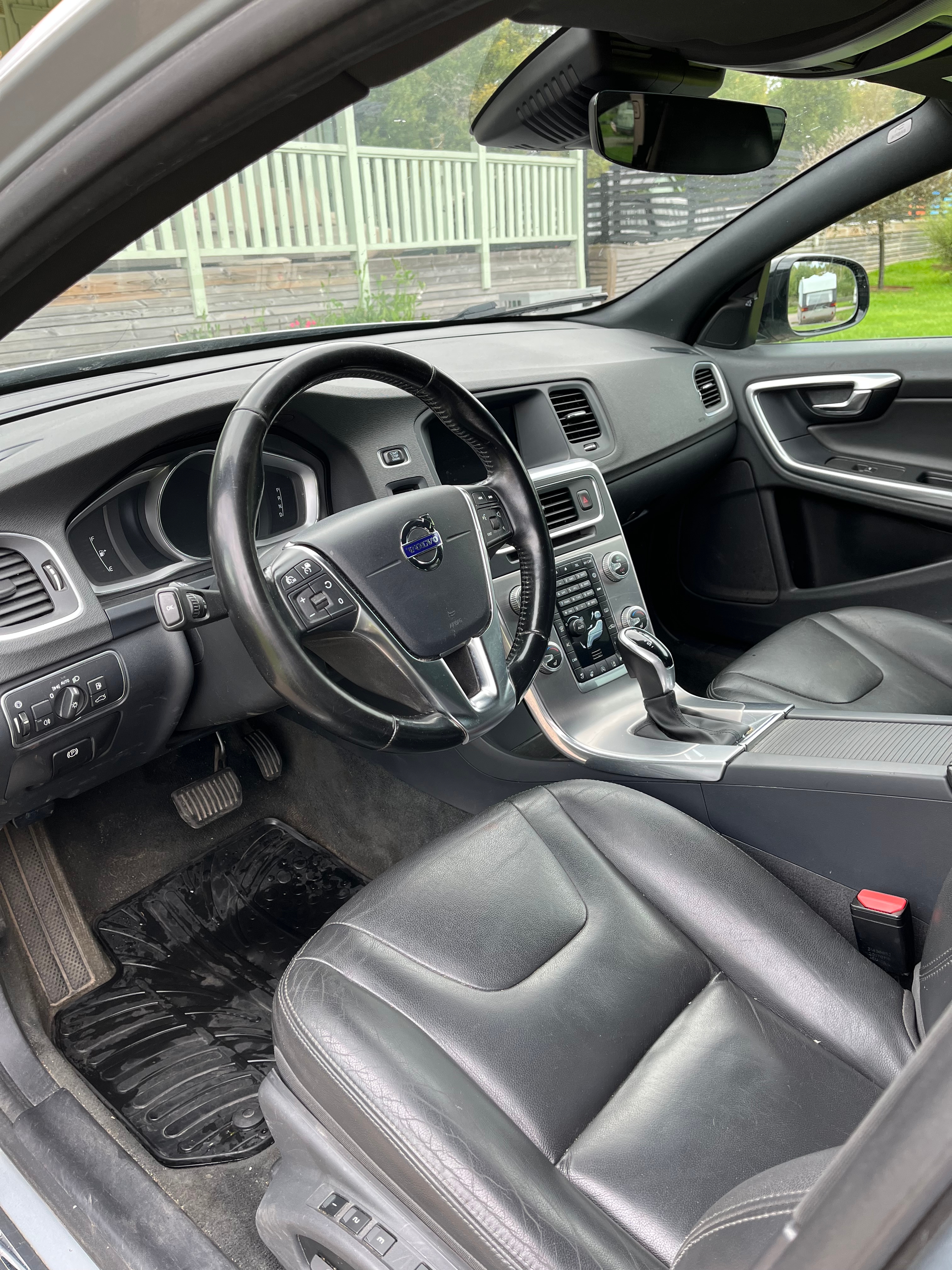 Volvo V60 Cross Country D4 Geartronic 2017, bild 4/10