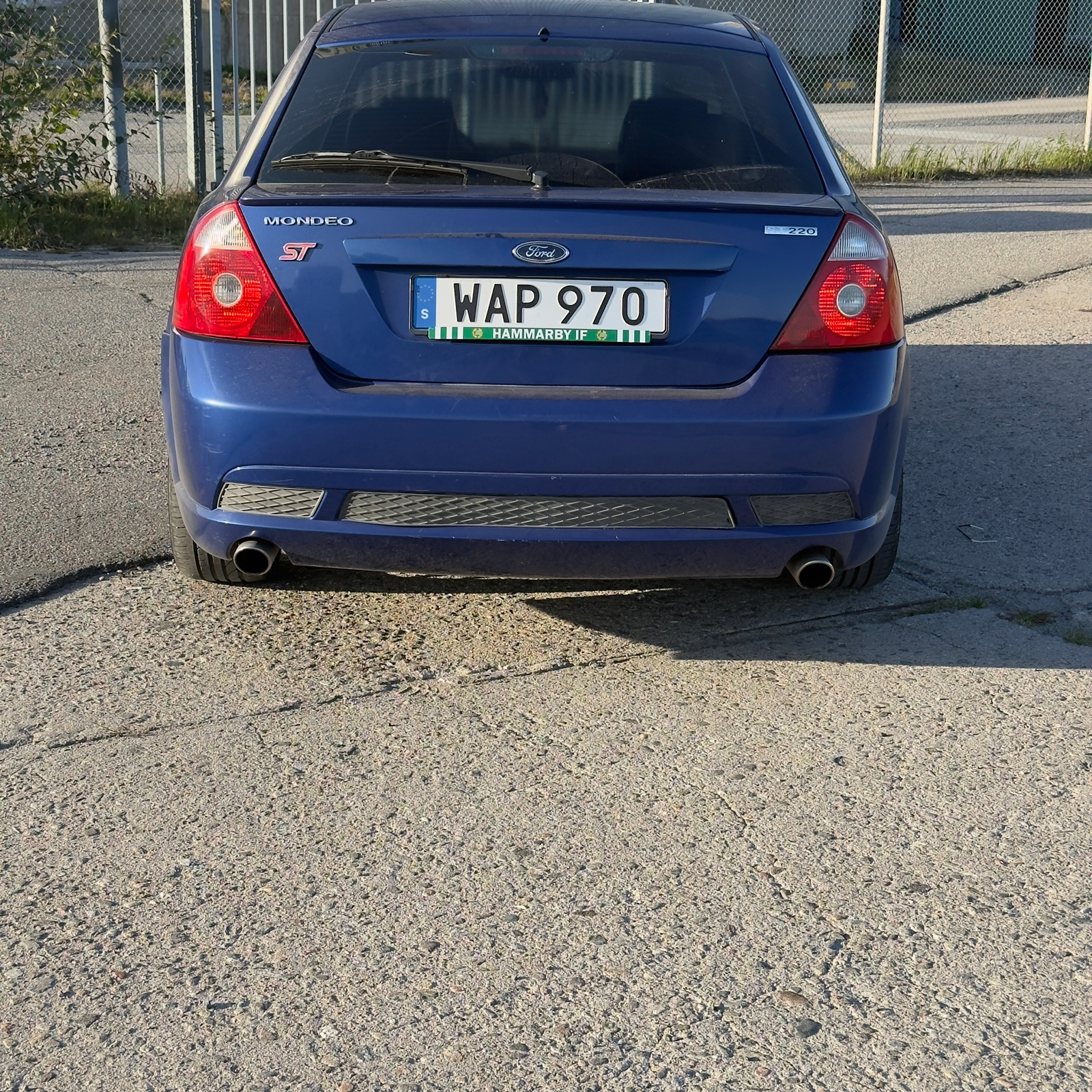 Ford Mondeo ST220 Halvkombi Manuell 2004, bild 4/6