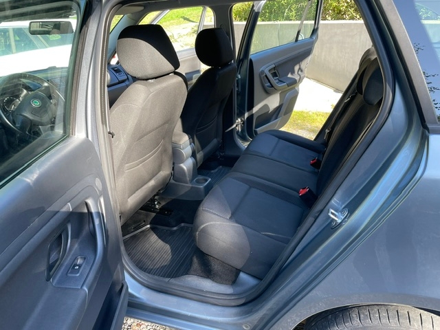 Skoda Fabia Kombi 1.2 TSI Manuell 2013, bild 4/7
