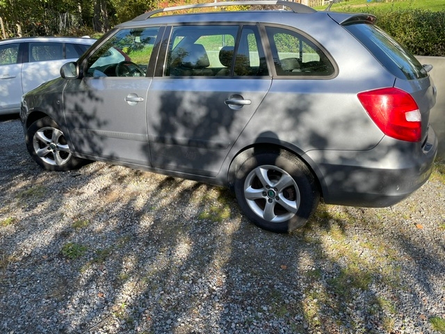 Skoda Fabia Kombi 1.2 TSI Manuell 2013, bild 7/7