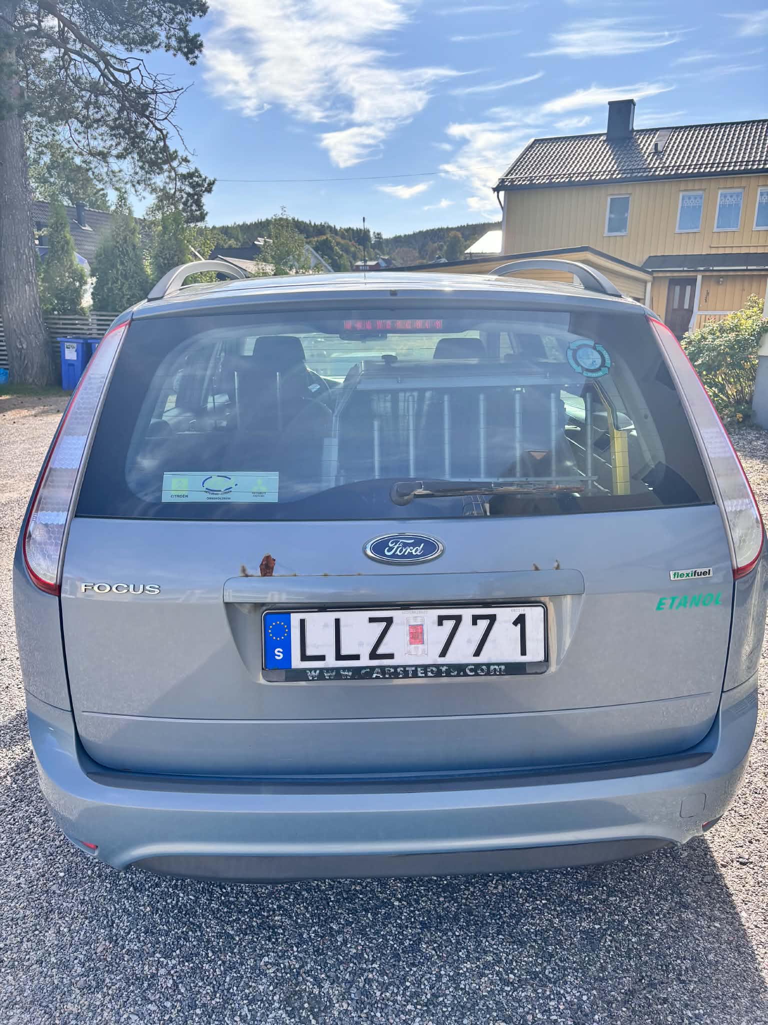 Ford Focus Kombi 1.8 Flexifuel Manuell 2008, bild 4/8