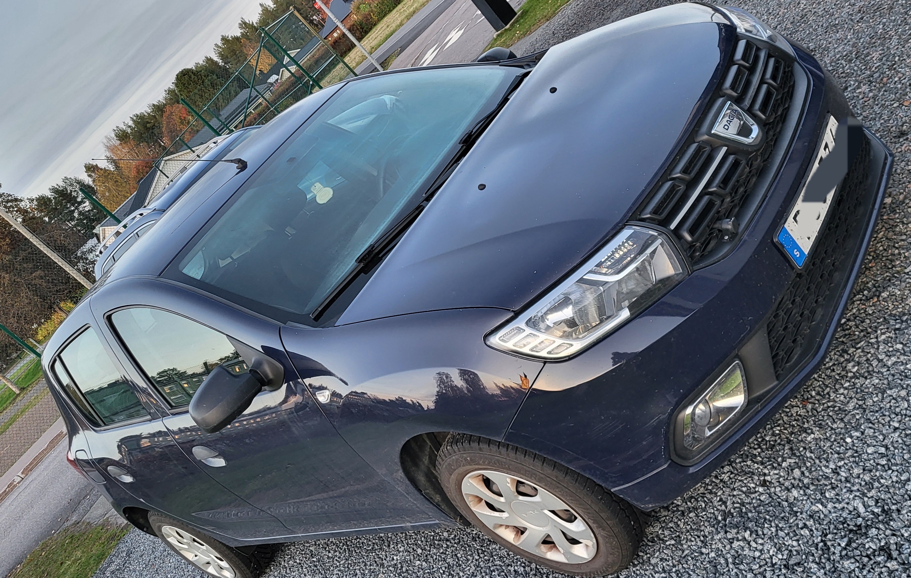 Dacia Sandero 0.9 TCe Manuell 2017, bild 2/2