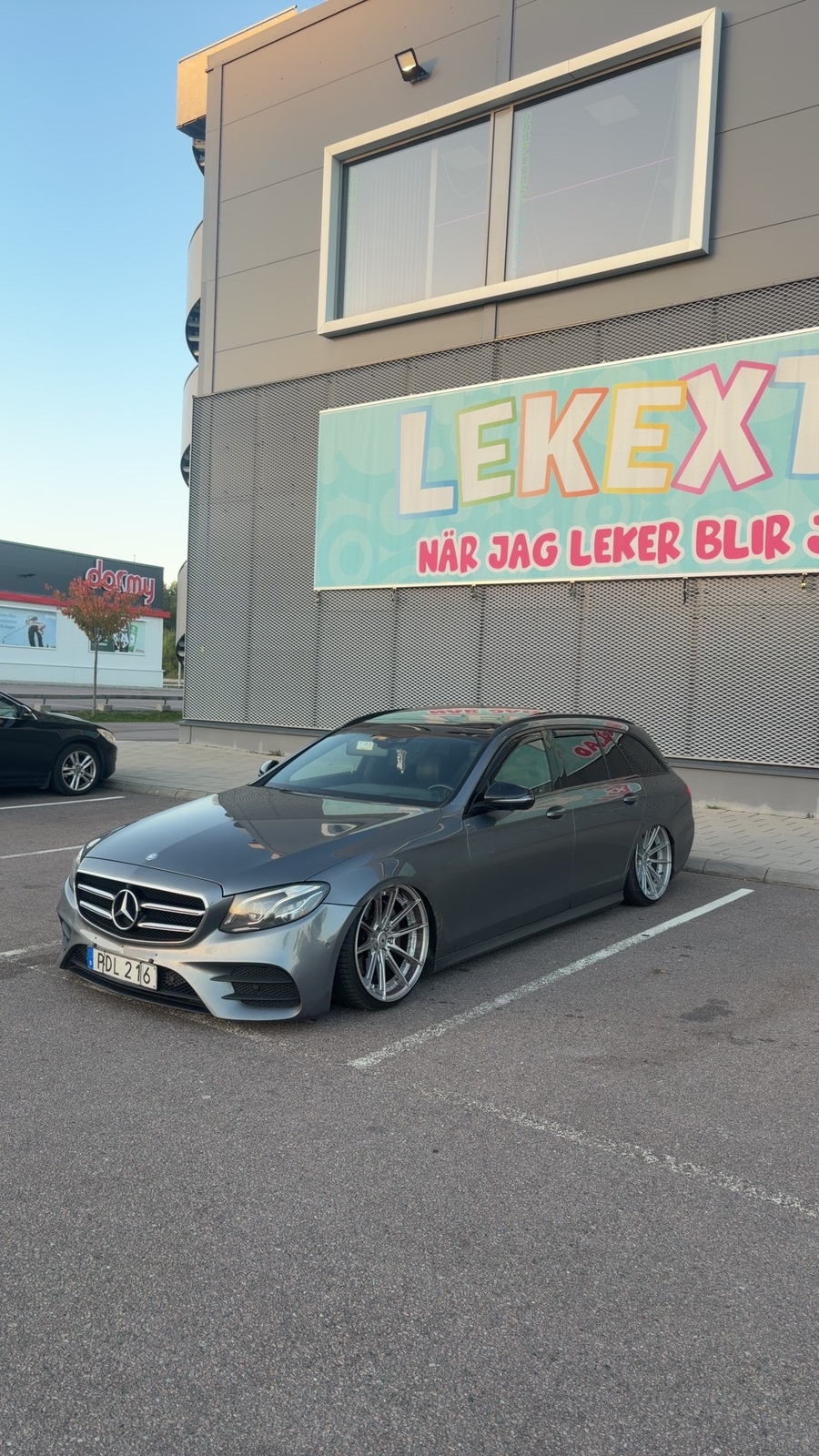 Mercedes-Benz E 220 T d 9G-Tronic 2017, bild 3/6