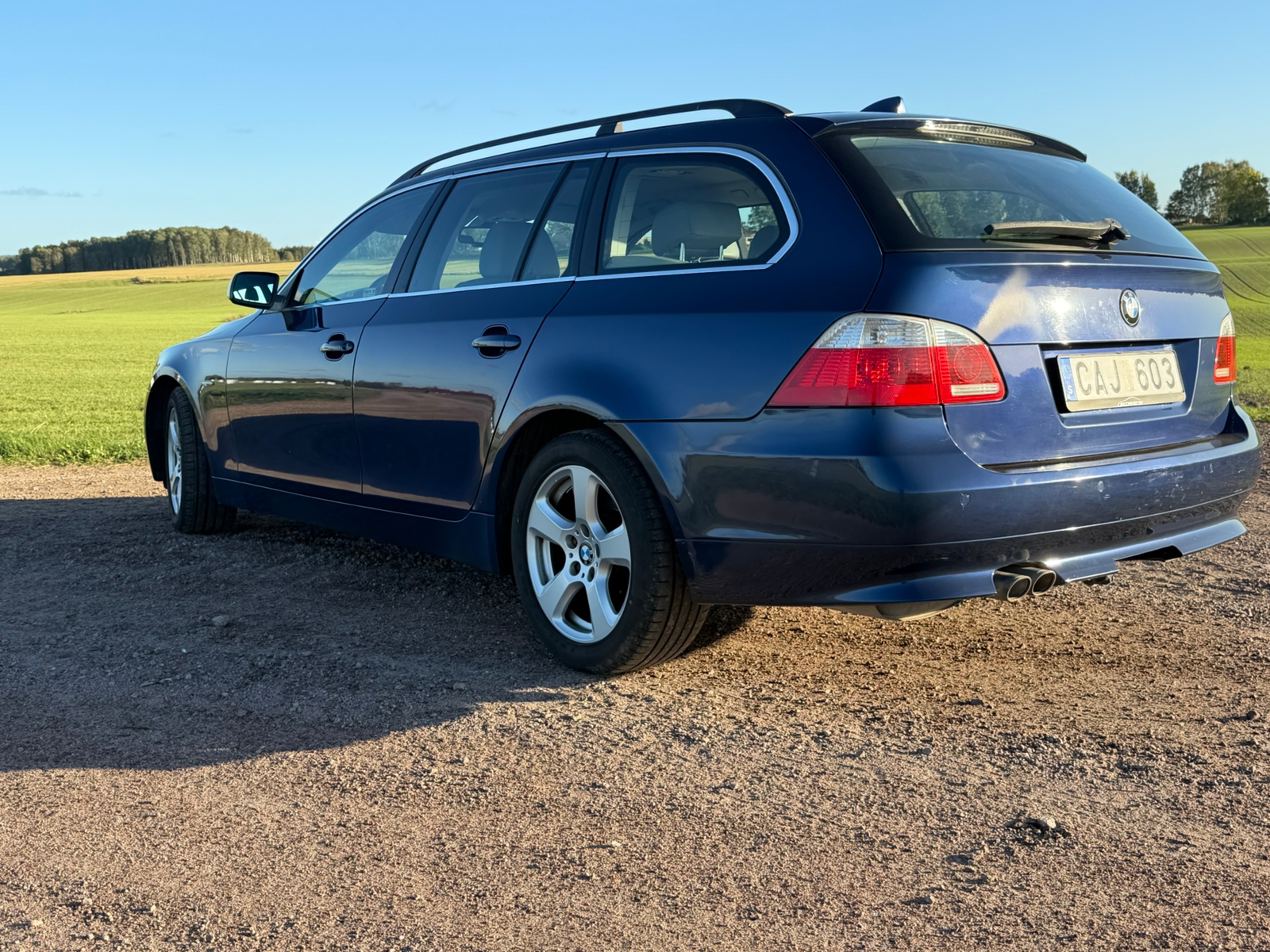 BMW 530 xd Touring Manuell 2006, photo 3/4
