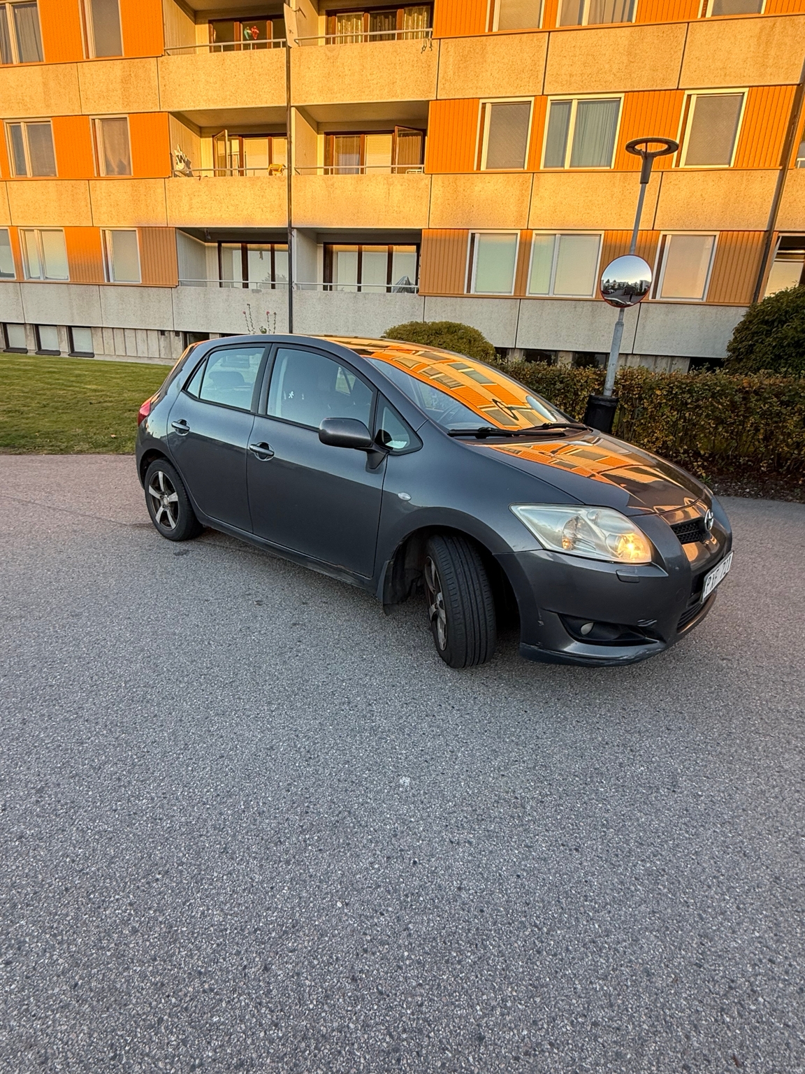 Toyota Auris 2007, bild 3/5