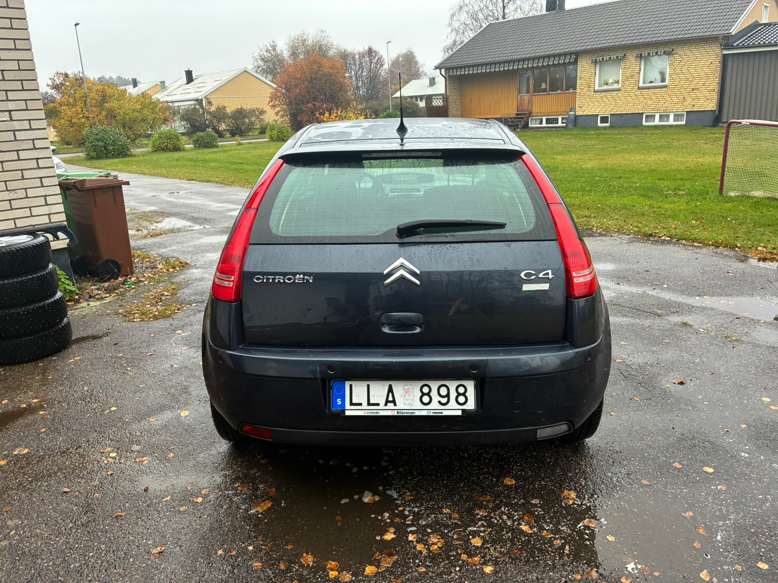 Citroen C4 1.6 Bioflex Manuell 2009, bild 2/8