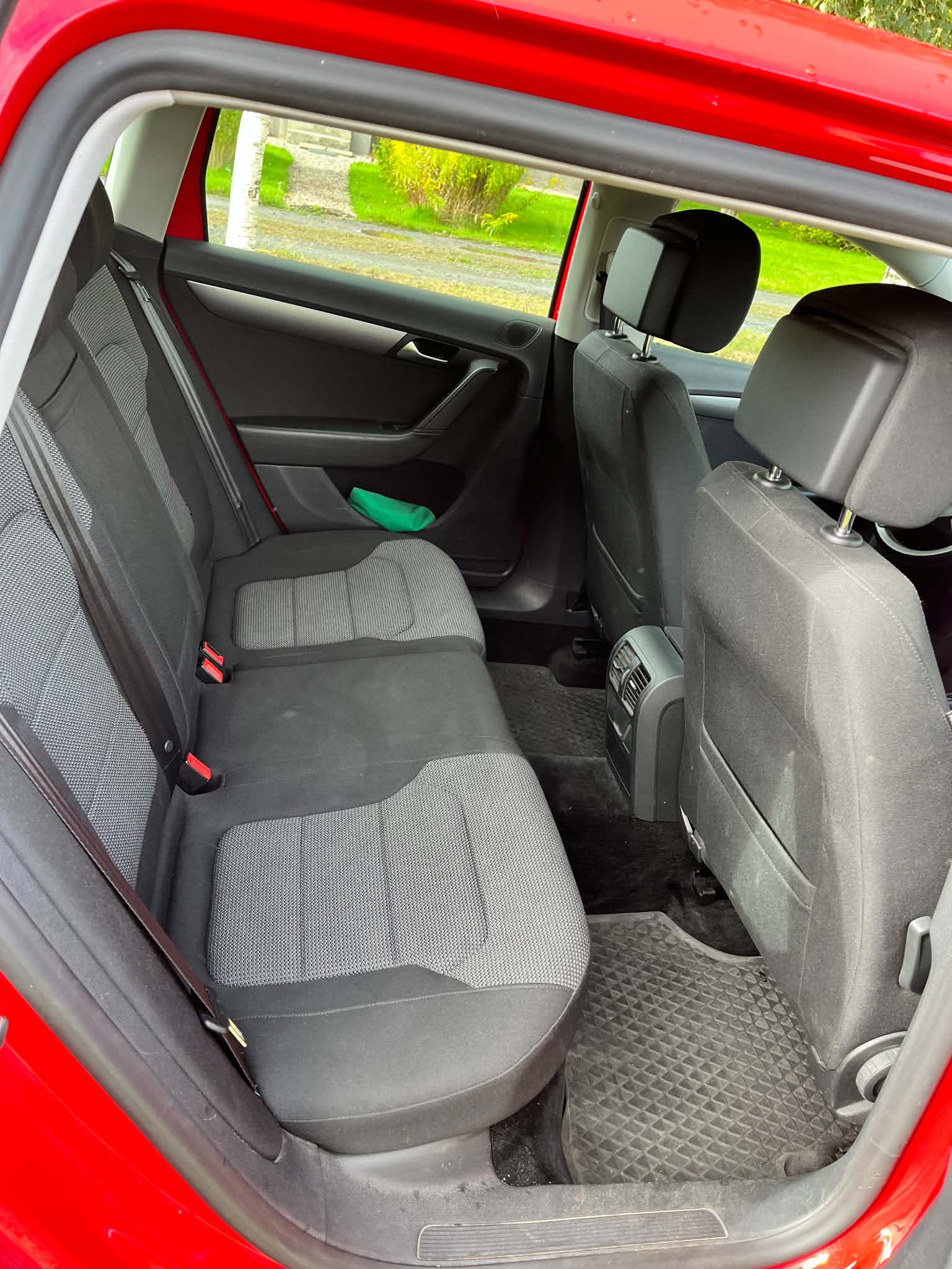 Volkswagen Passat 2013, bild 7/10