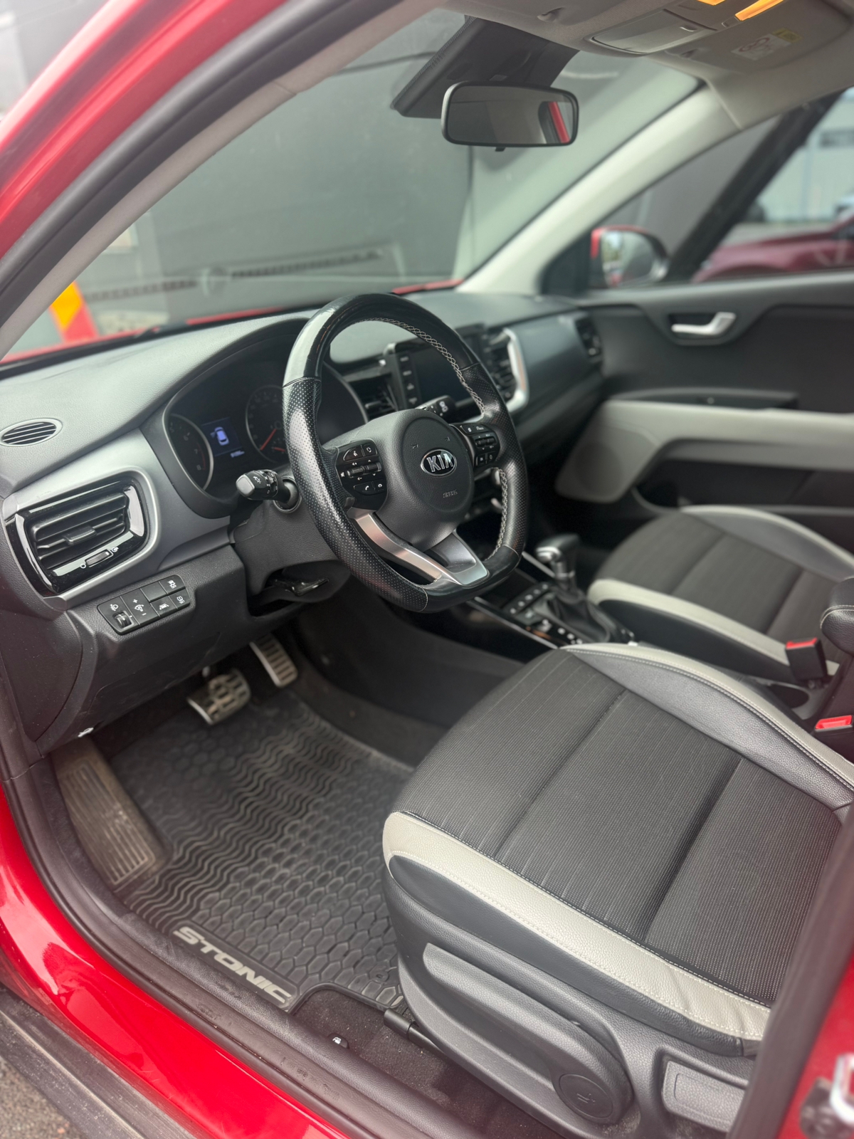 Kia Stonic 2020, kuva 6/10