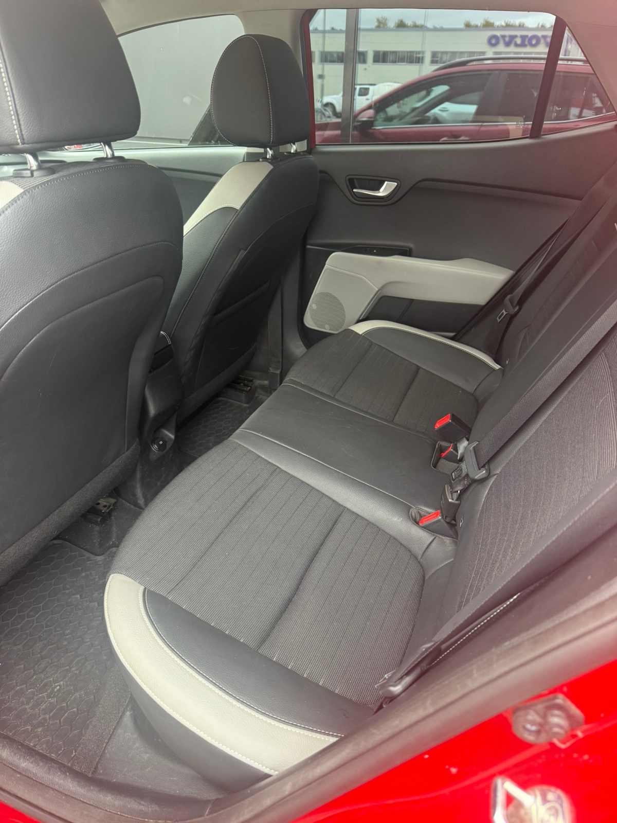 Kia Stonic 2020, kuva 7/10