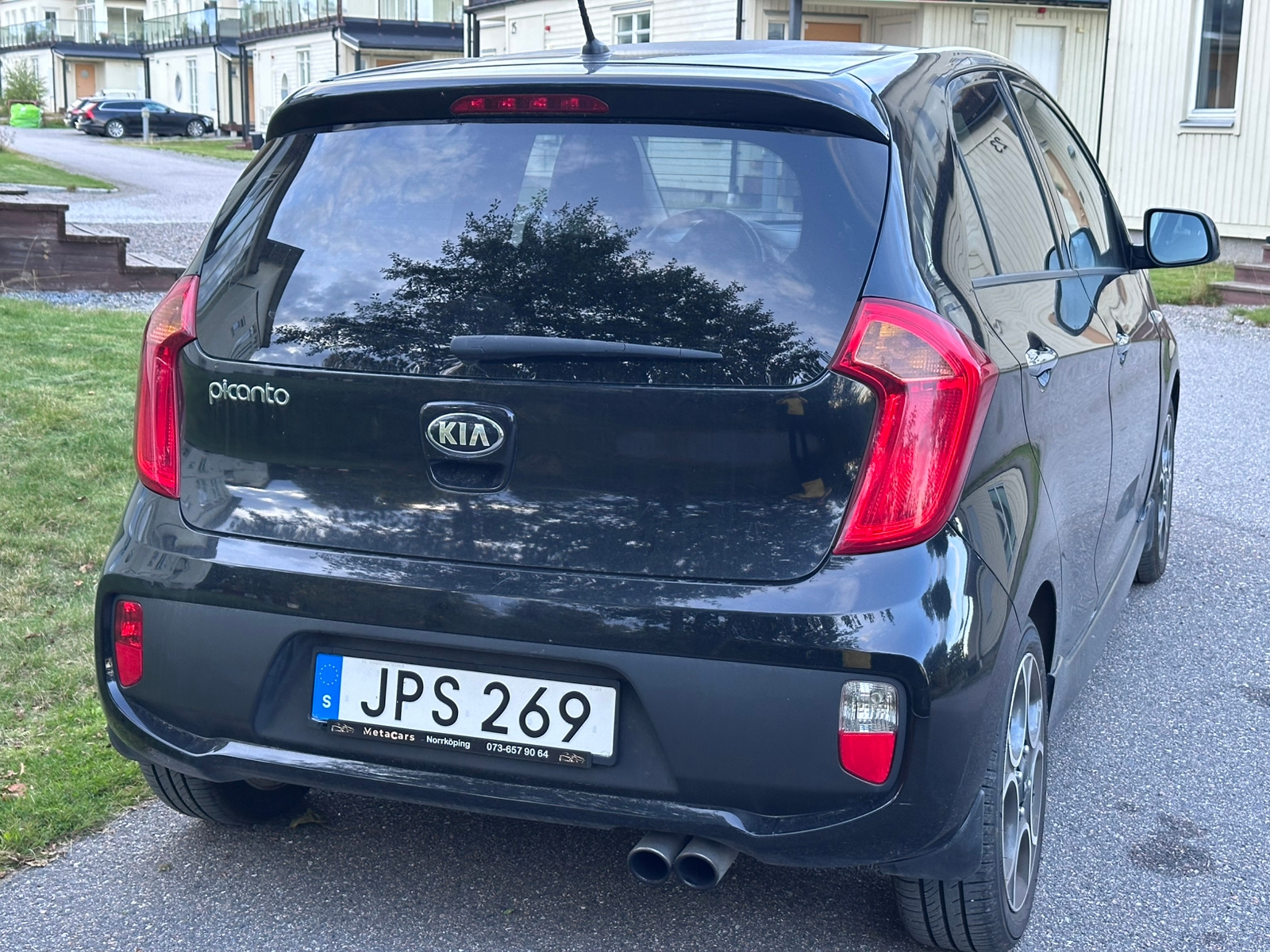 Kia Picanto 5-dörrar 1.0 Manuell 2015, bild 2/3