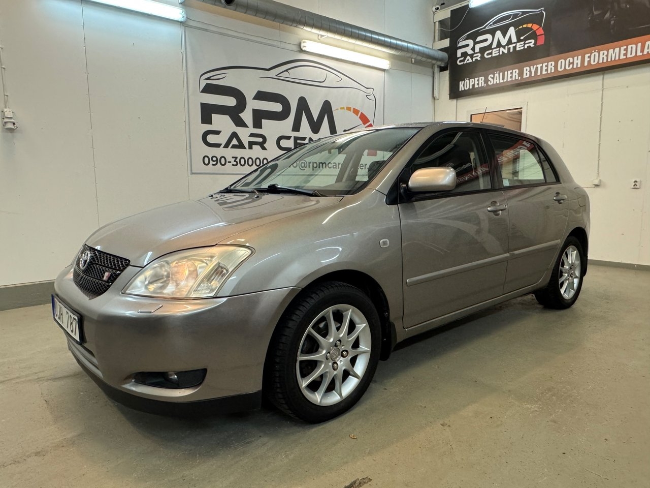 Toyota Corolla 2003, bild 3/10