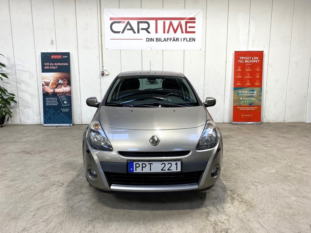 Renault Clio 5-dörrars Halvkombi 1.2 2012, bild 2/10