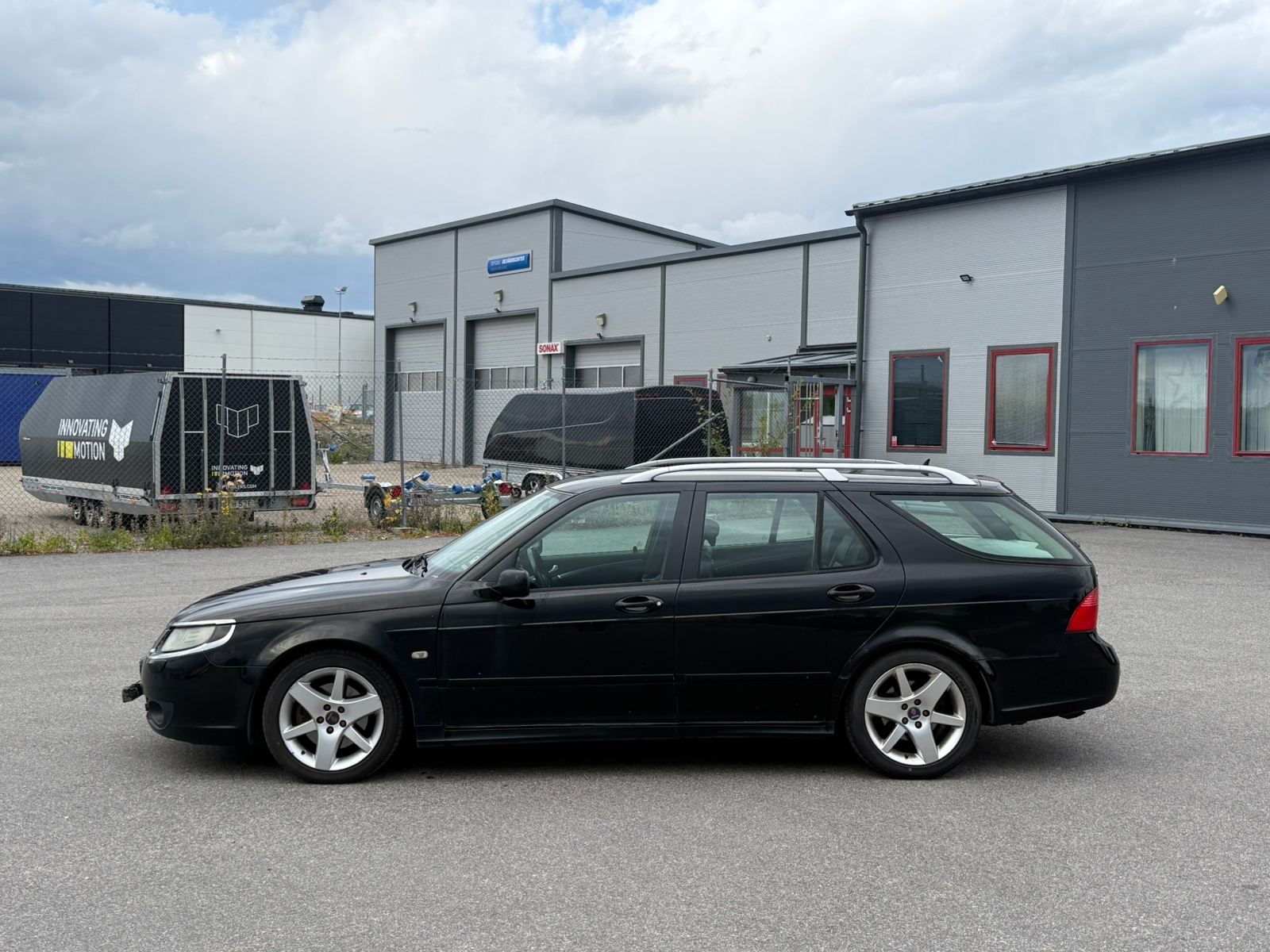 Saab 9-5 2008, kuva 2/10
