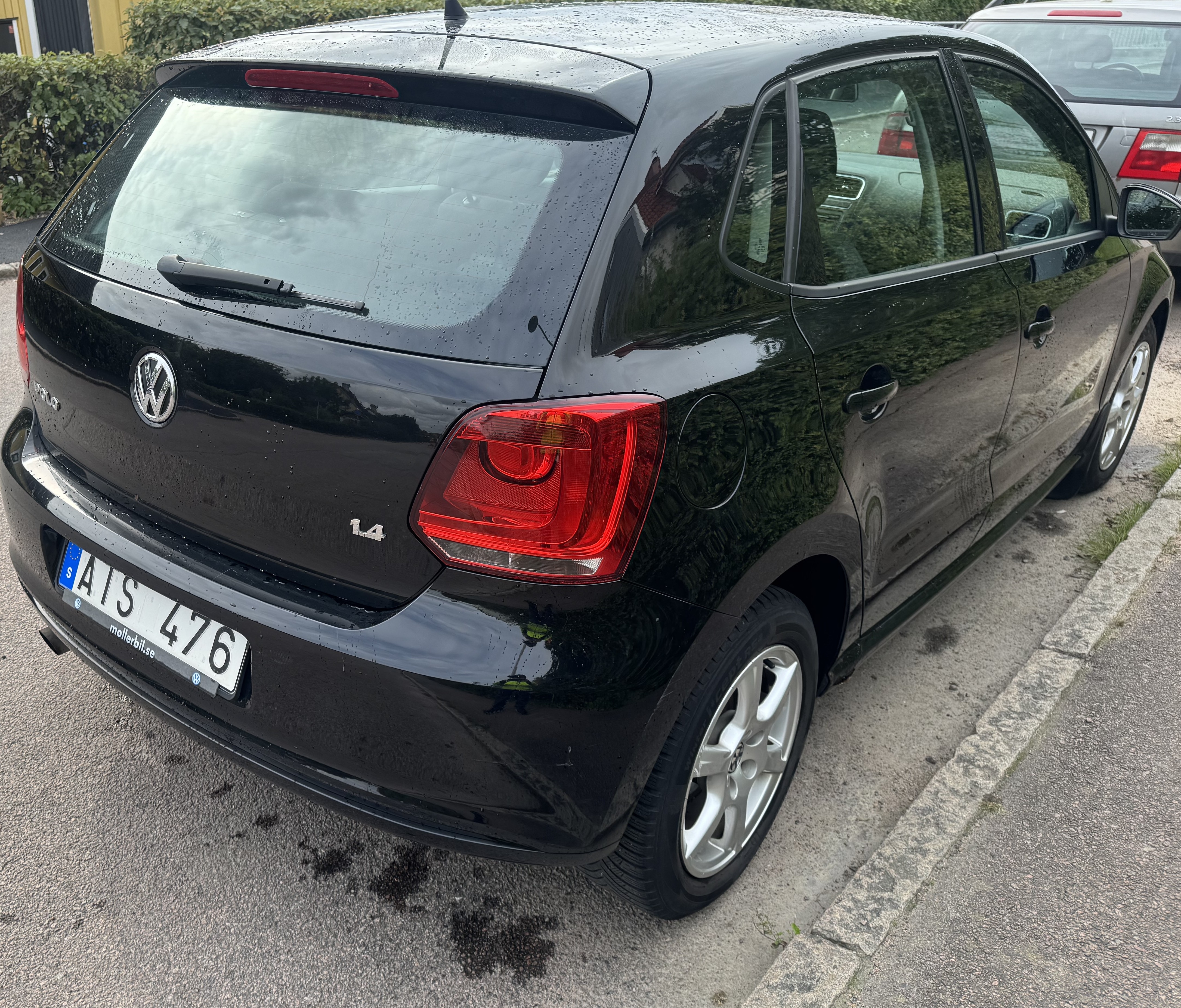 Volkswagen Polo 5-dörrar 1.4 MPI Manuell 2010, bild 3/3