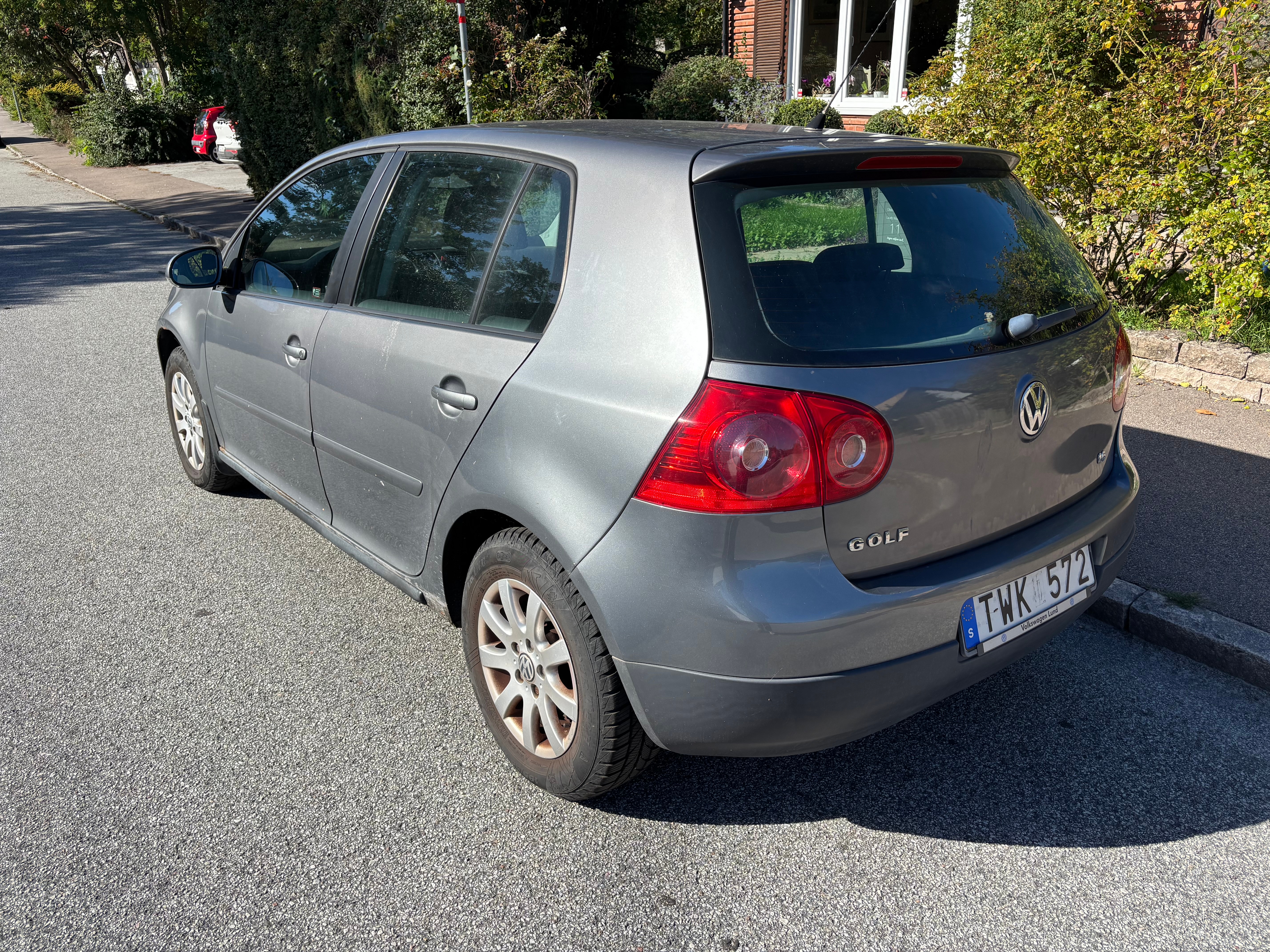 Volkswagen Golf V 5-dörrar 1.6 Manuell 2008, kuva 5/8