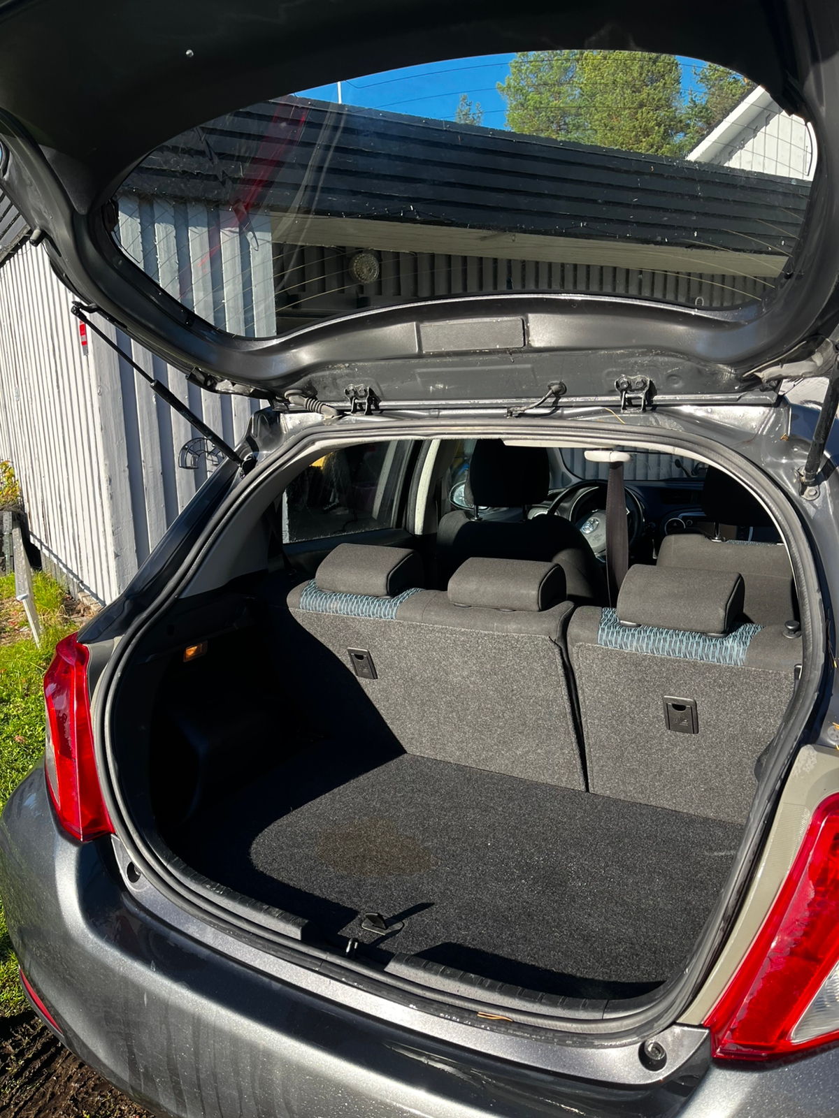 Toyota Yaris 2013, bild 4/5