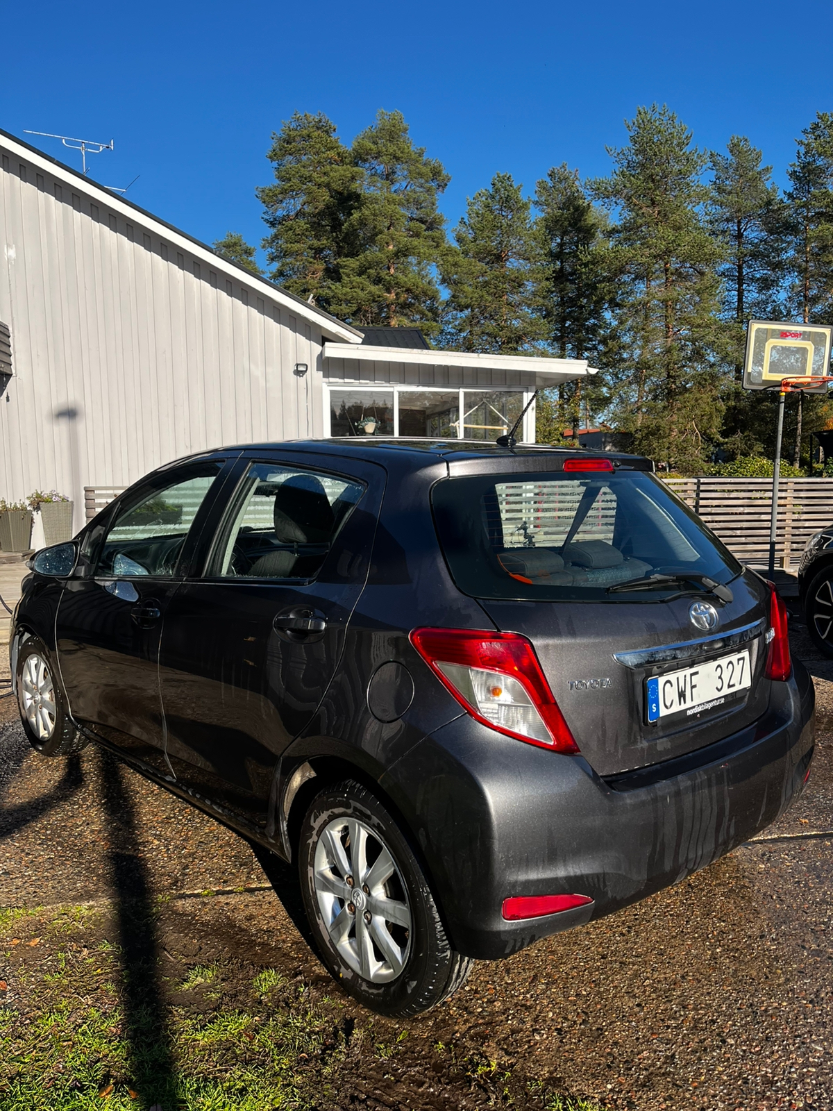 Toyota Yaris 2013, bild 3/5