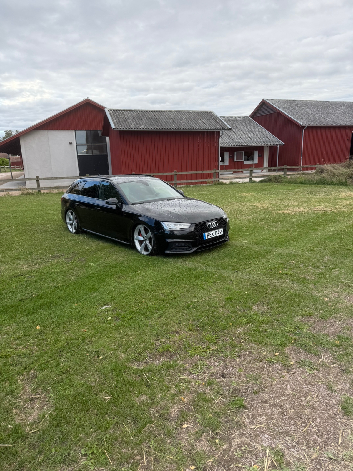 Audi A4 Avant 2.0 TDI quattro S Tronic 2017, bild 2/10