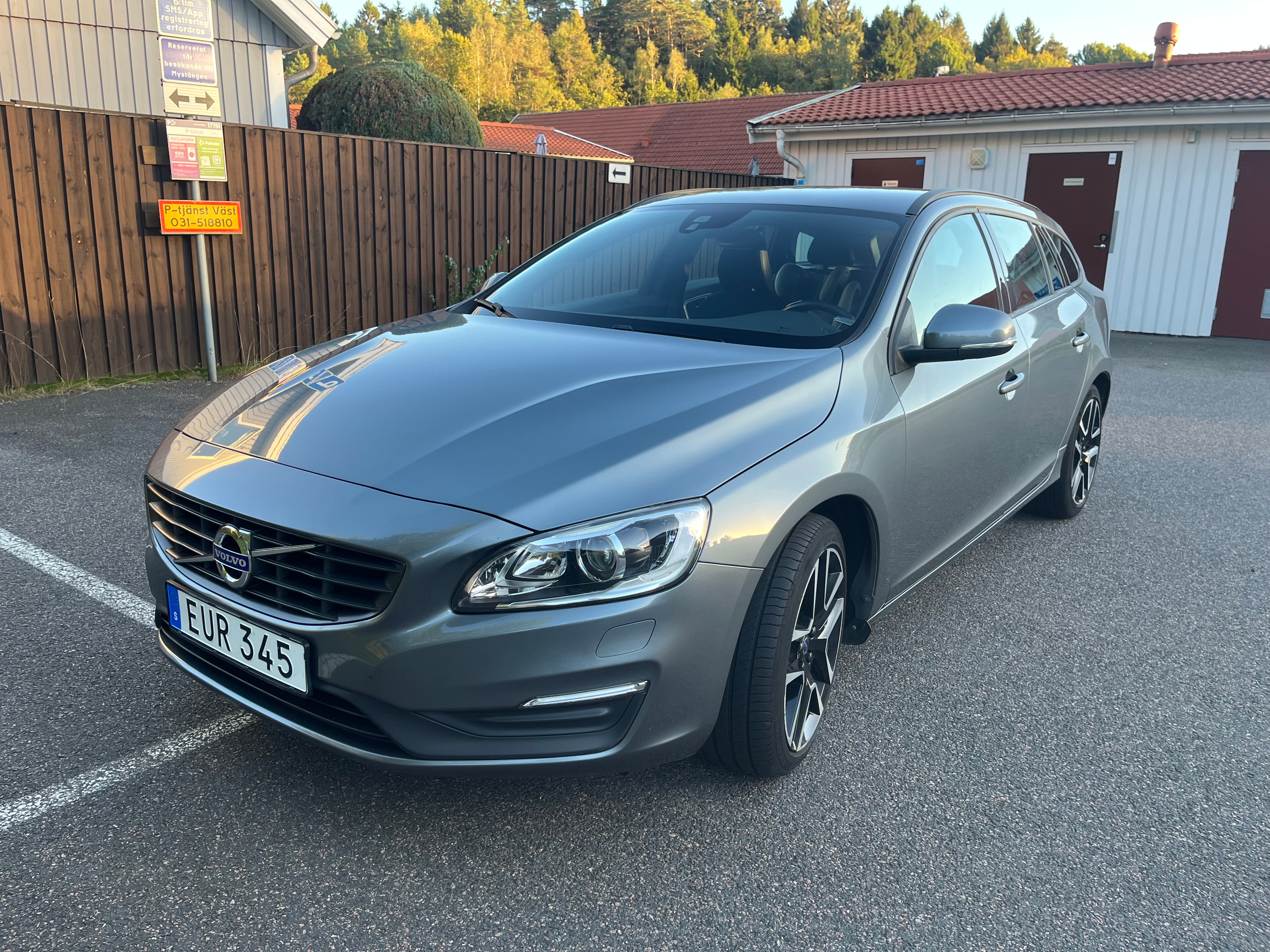 Volvo V60 2018, bild 2/9