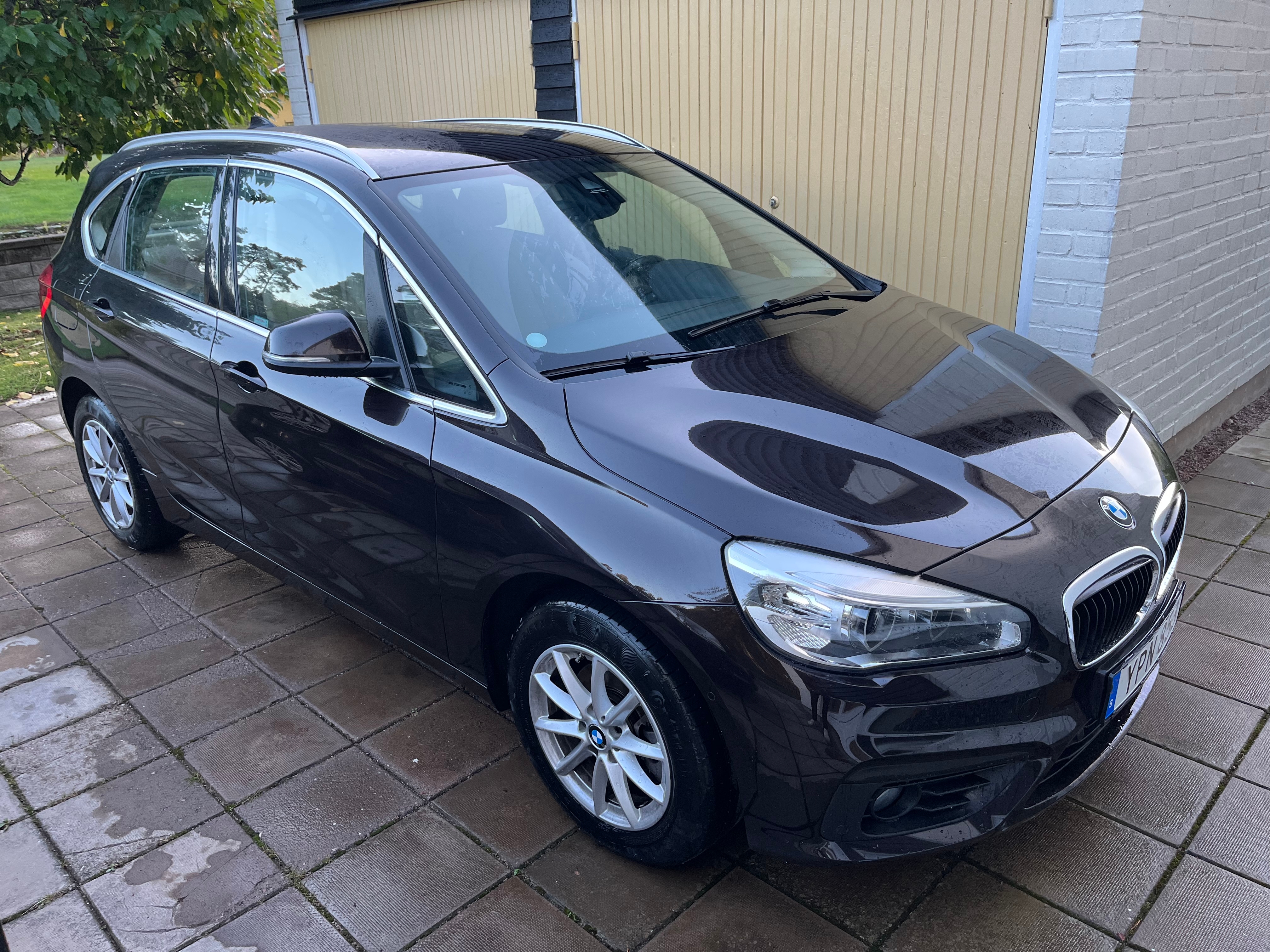 BMW 218