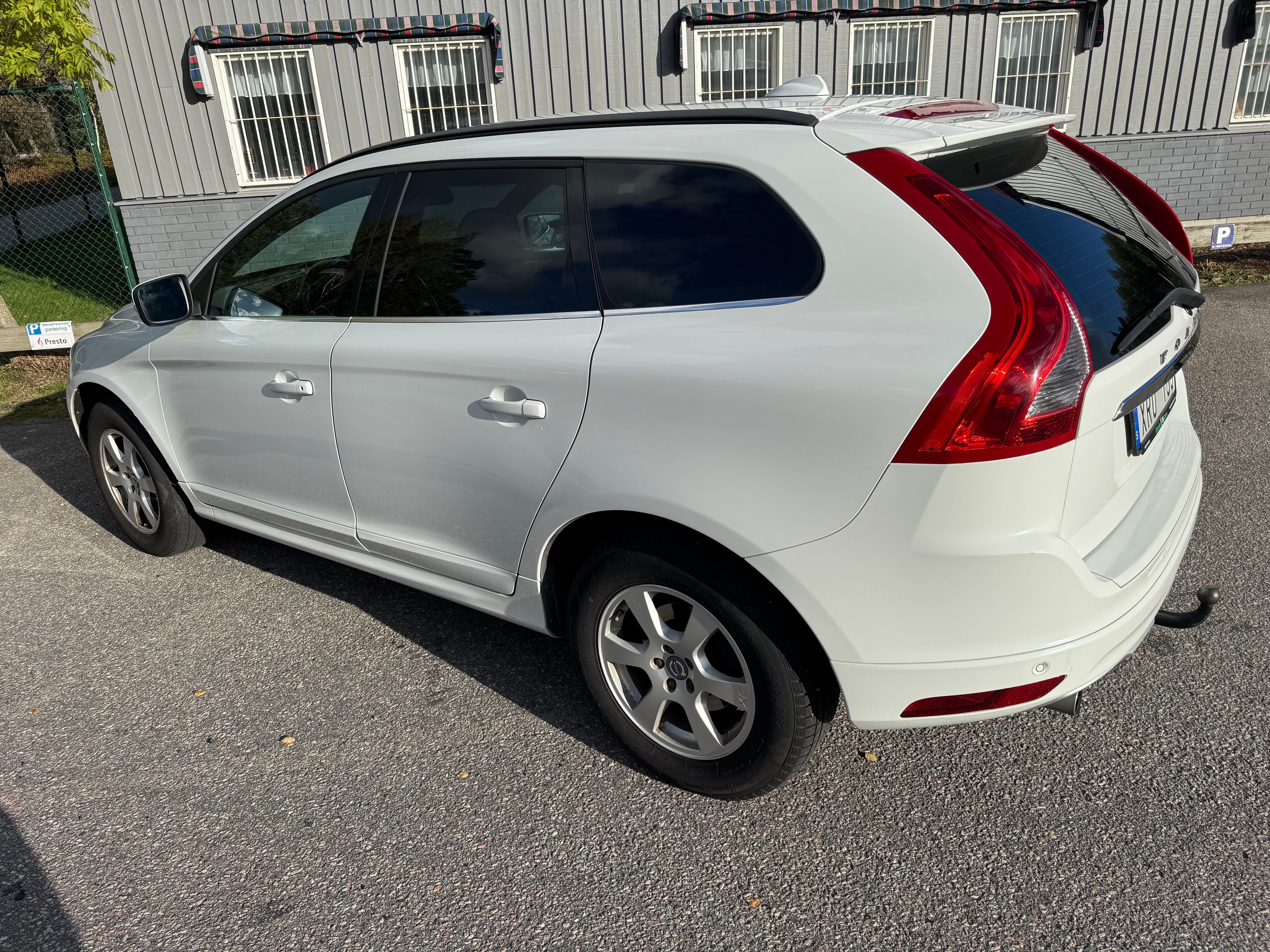 Volvo XC60 D3 Geartronic 2014, bild 6/7