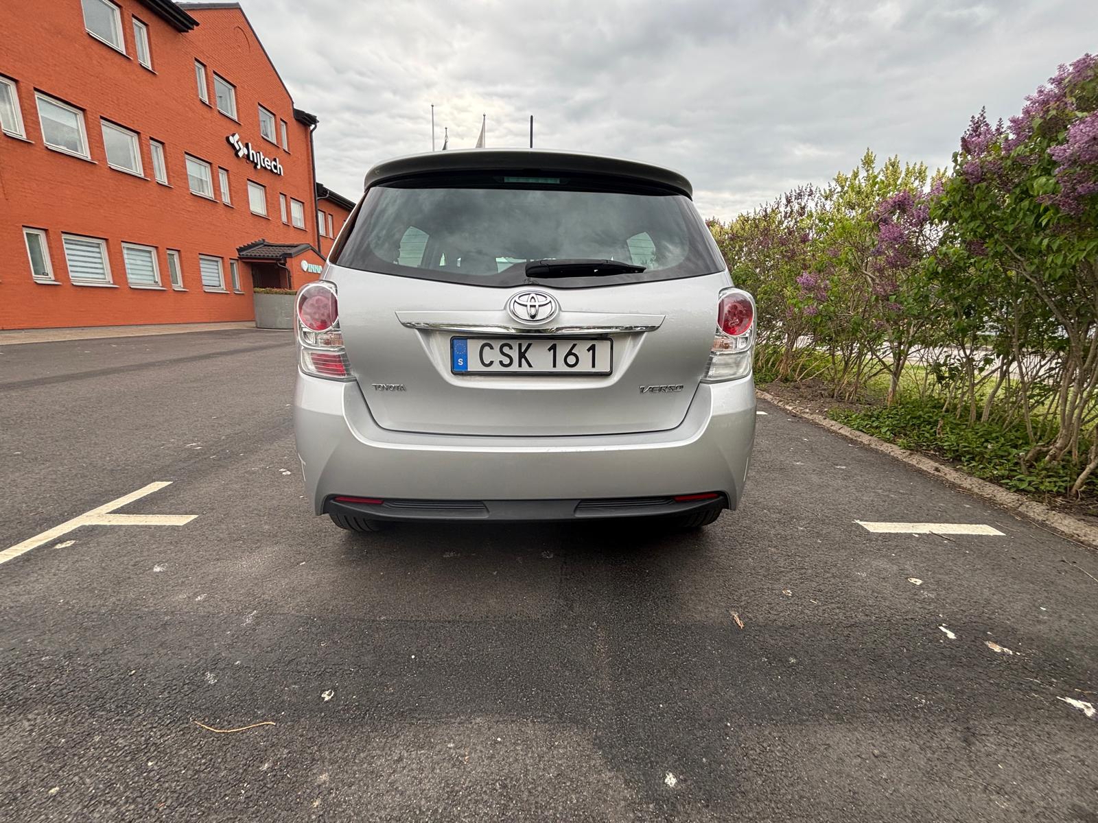 Toyota Verso 1.8 Valvematic Manuell 2016, bild 3/7