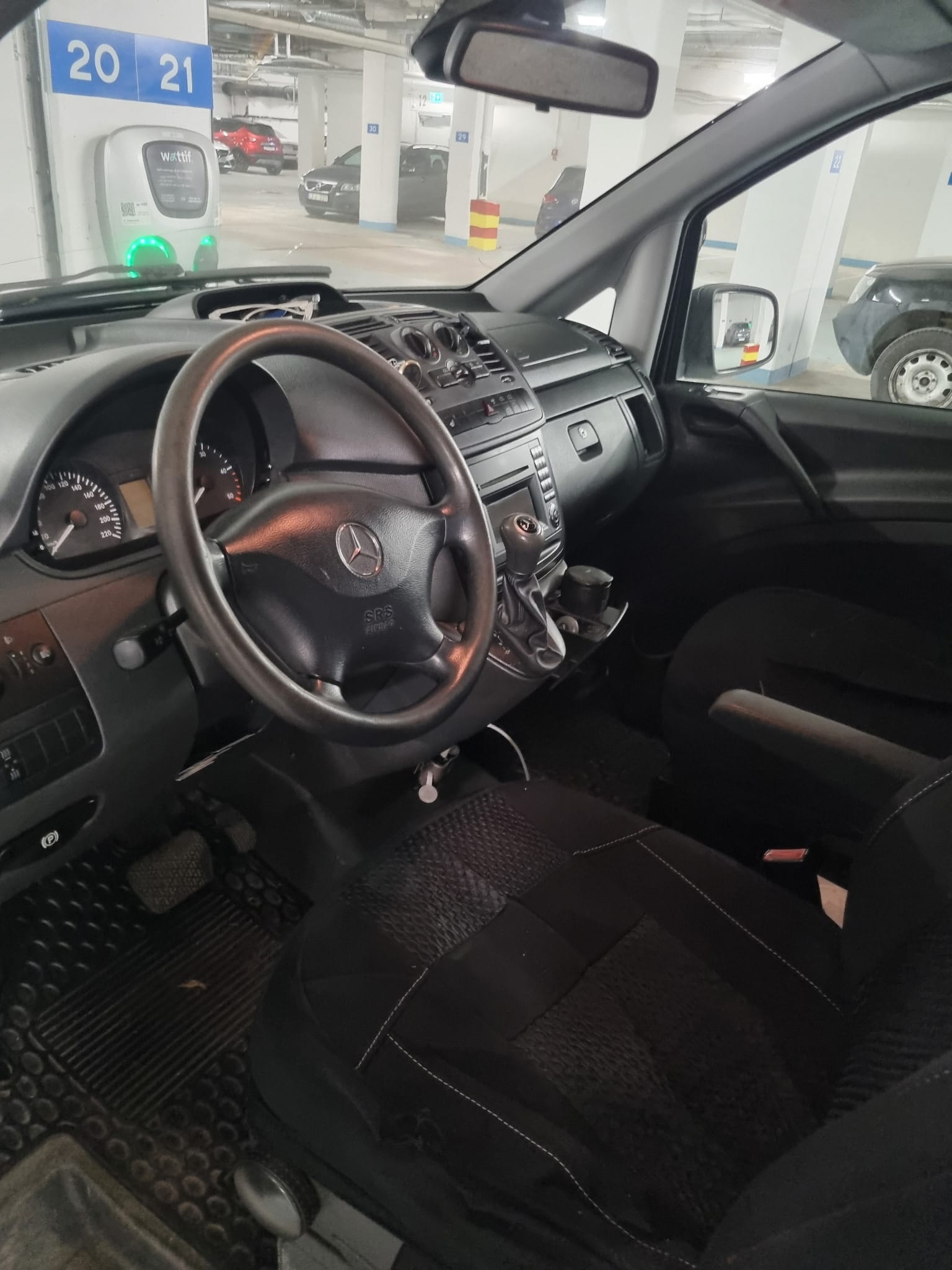 Mercedes-Benz Vito 113 2013, photo 4/7