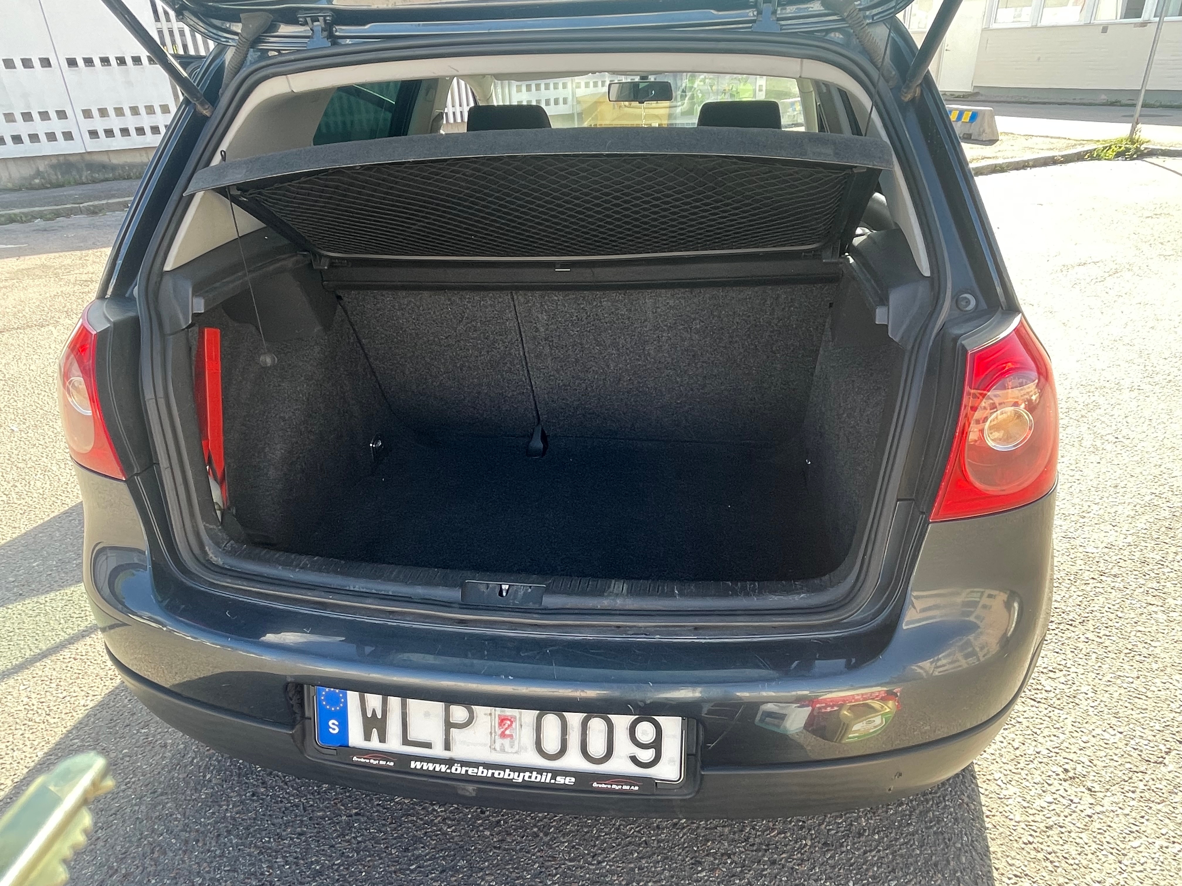Volkswagen Golf V 5-dörrar 1.6 Manuell 2005, bild 7/7