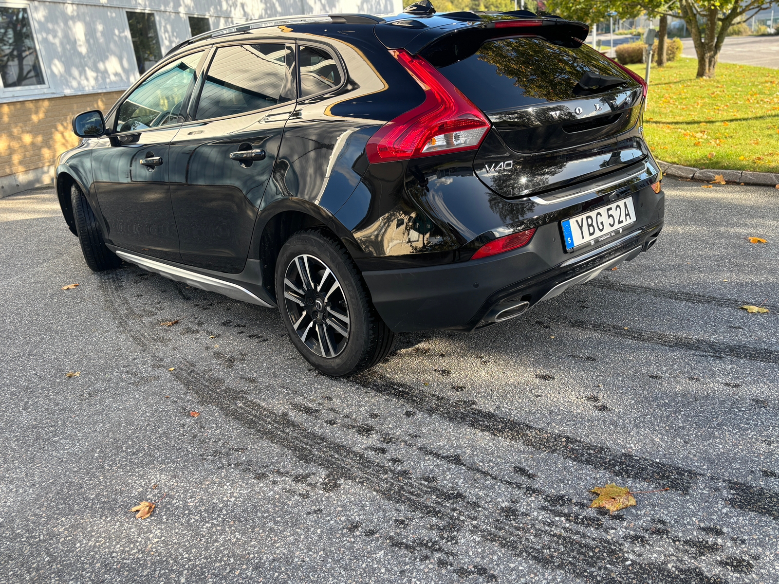 Volvo V40 Cross Country D3 Geartronic 2019, photo 6/6